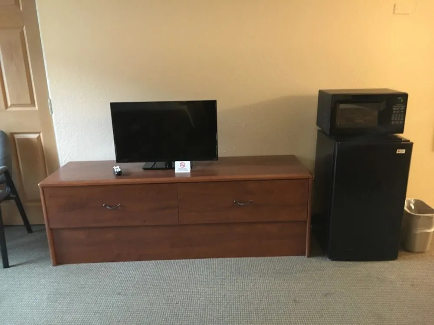 Hospitality Inn & Suites