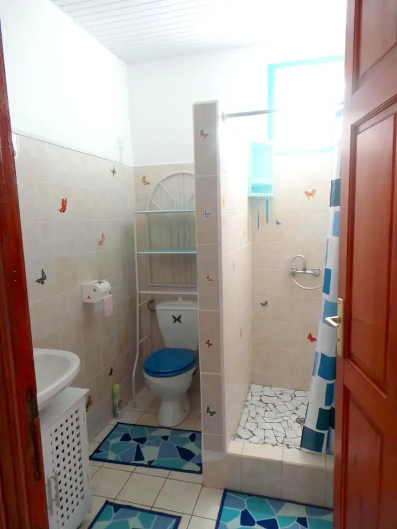 House With 2 Bedrooms in Bouillante, With Wonderful sea View, Enclosed