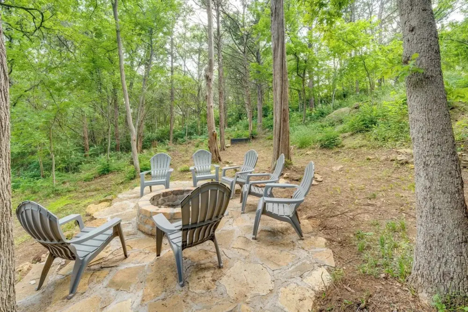 Pottsboro Home < Half-mi to Lake Texoma!