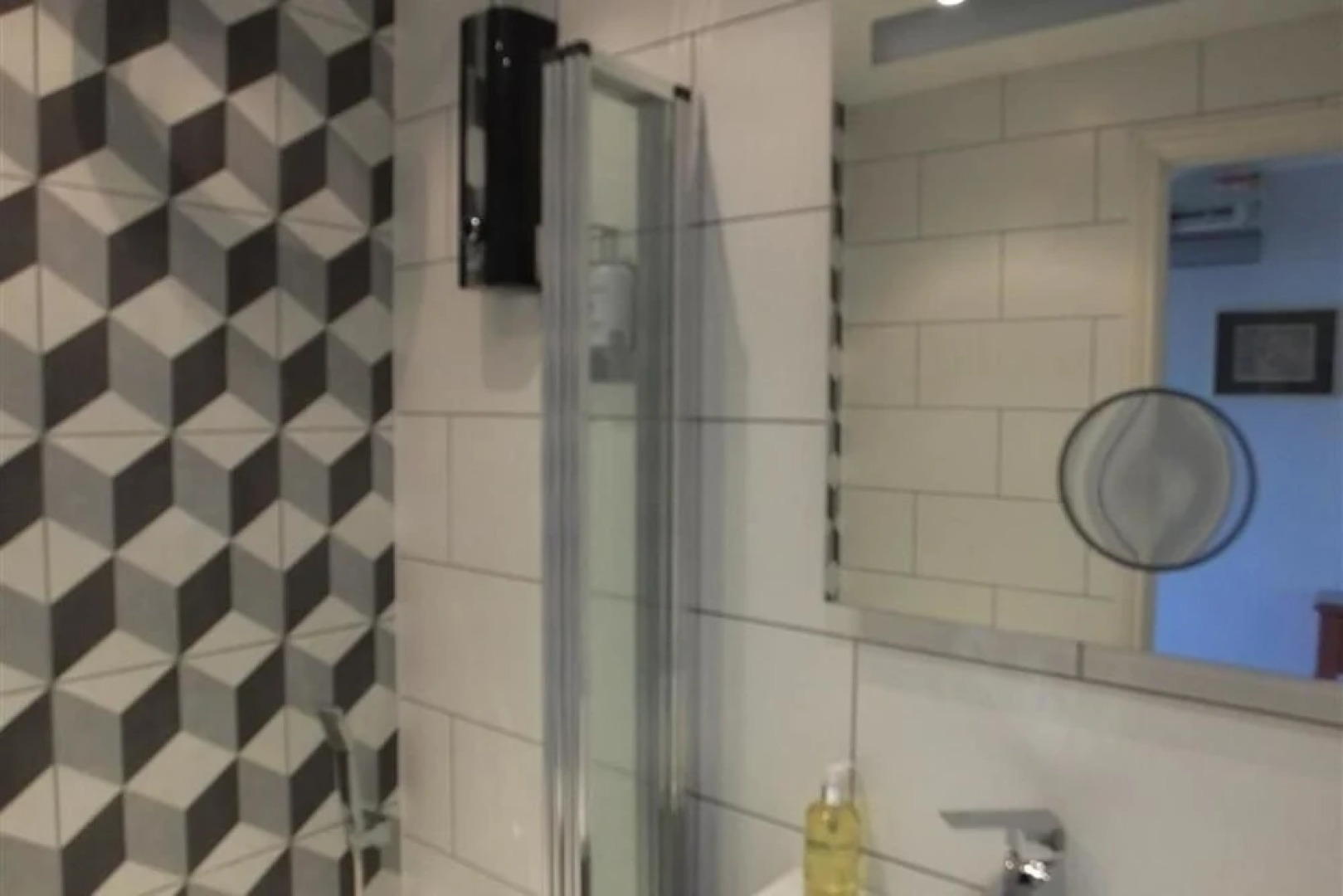 Cambrie - 25 Bryn Y Mor