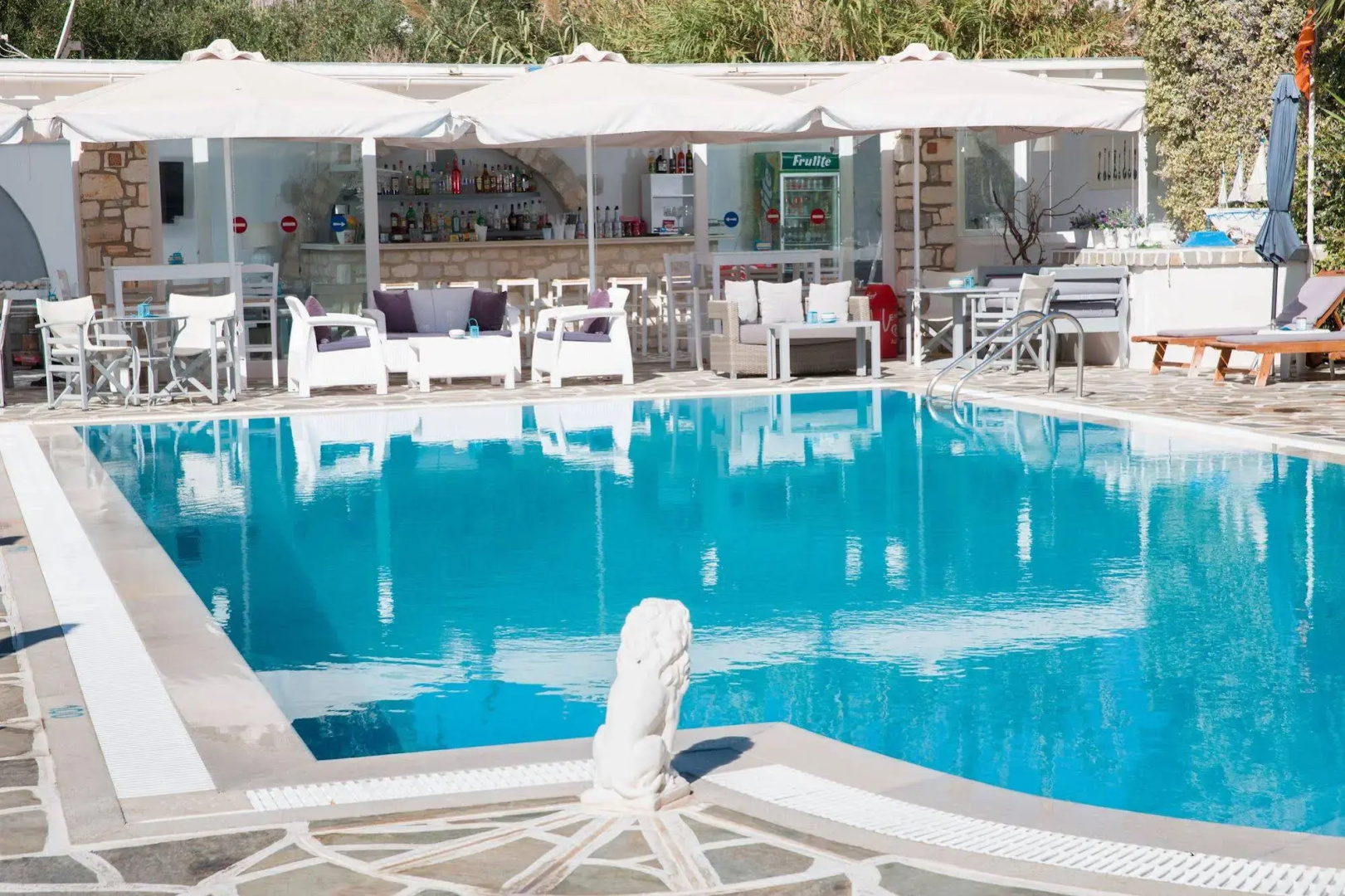 Zoumis Residence