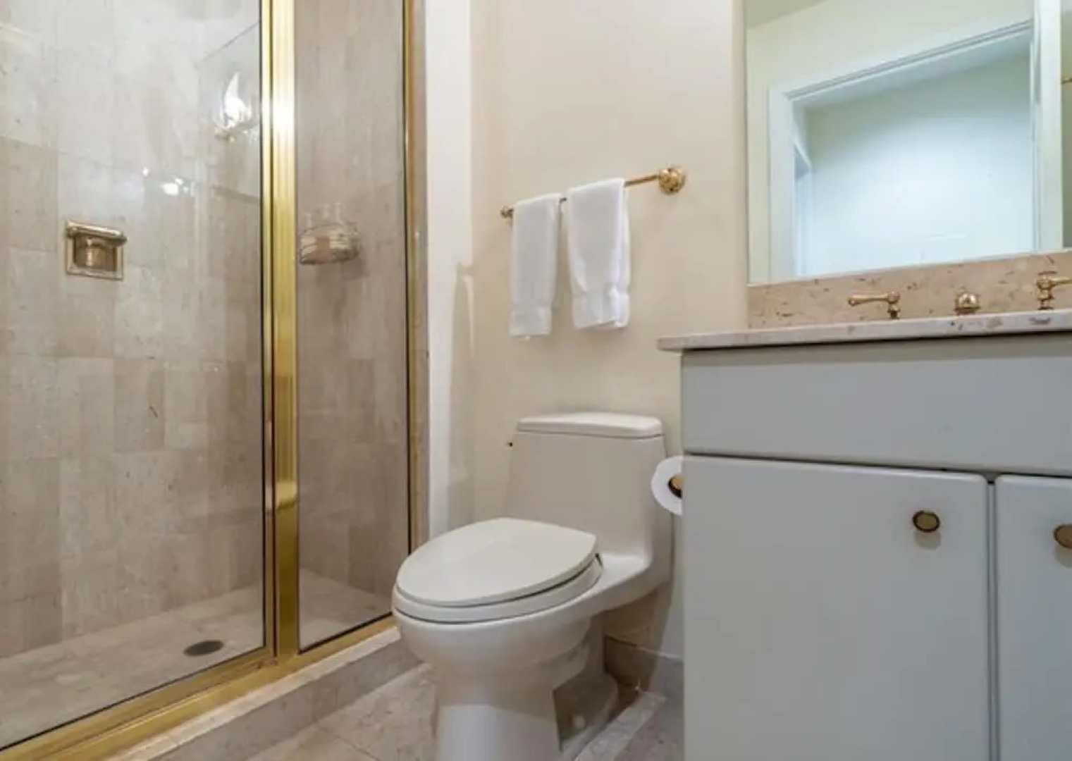 Stunning Miami Beach 2 Bedroom Fisher Island Apartment 4 Guests