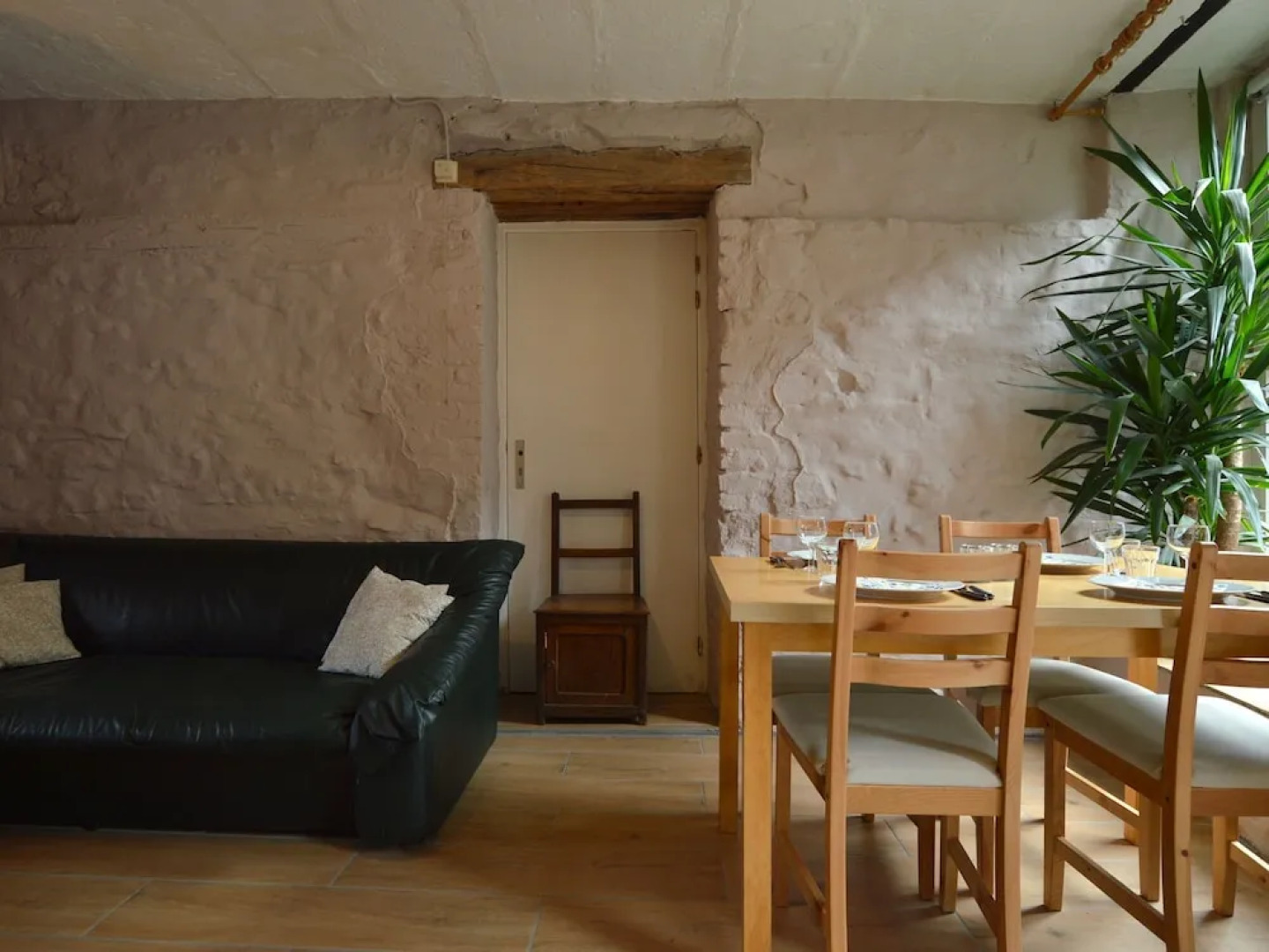 Splendid Cottage in Ferrières With Terrace, Garden, BBQ