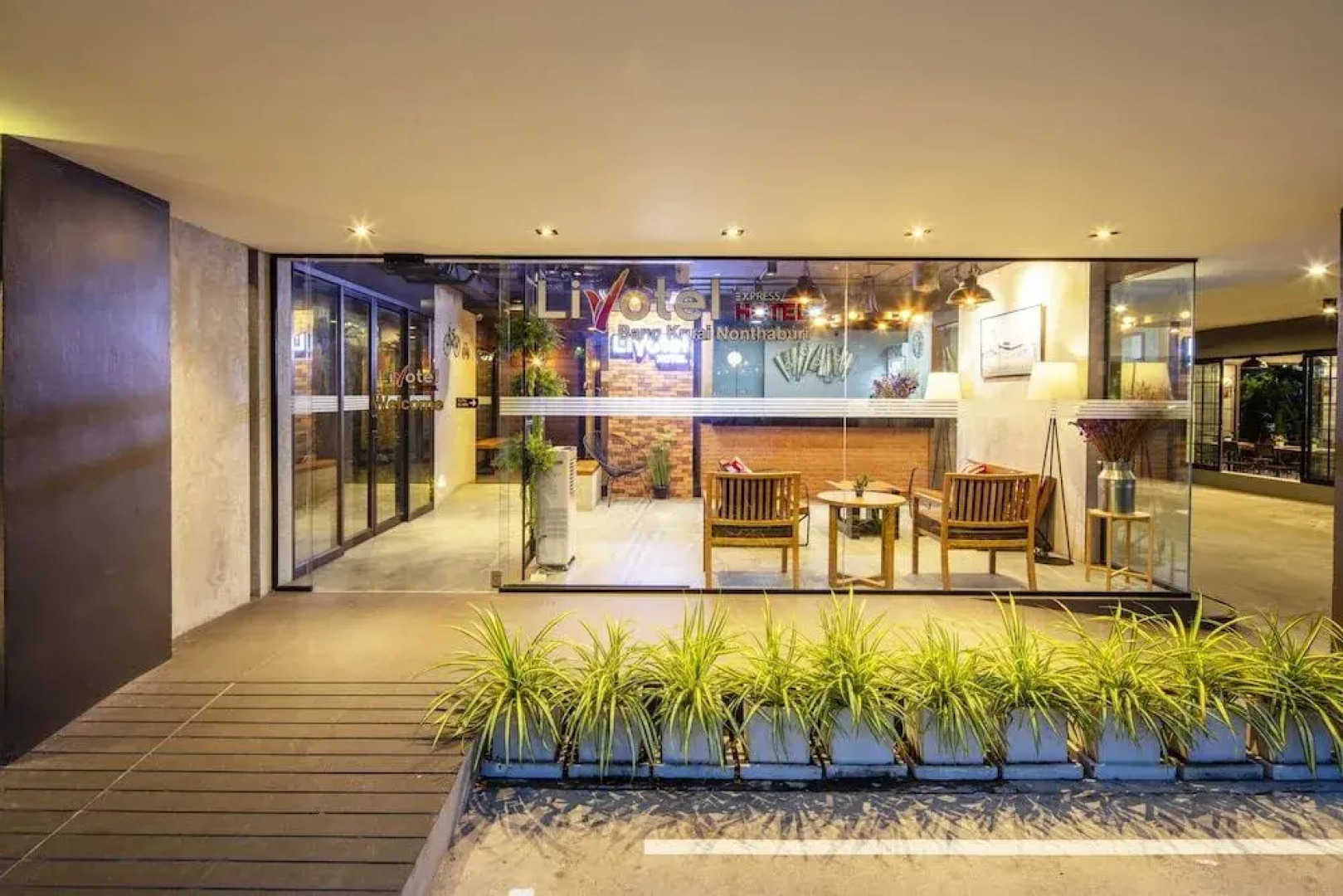 Livotel Express Hotel Bang Kruai