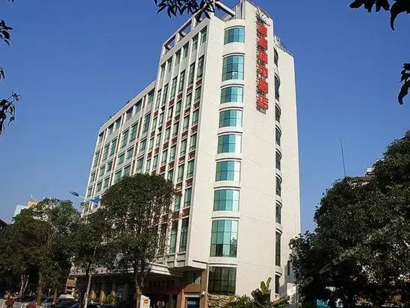 Youyoung City Hotel