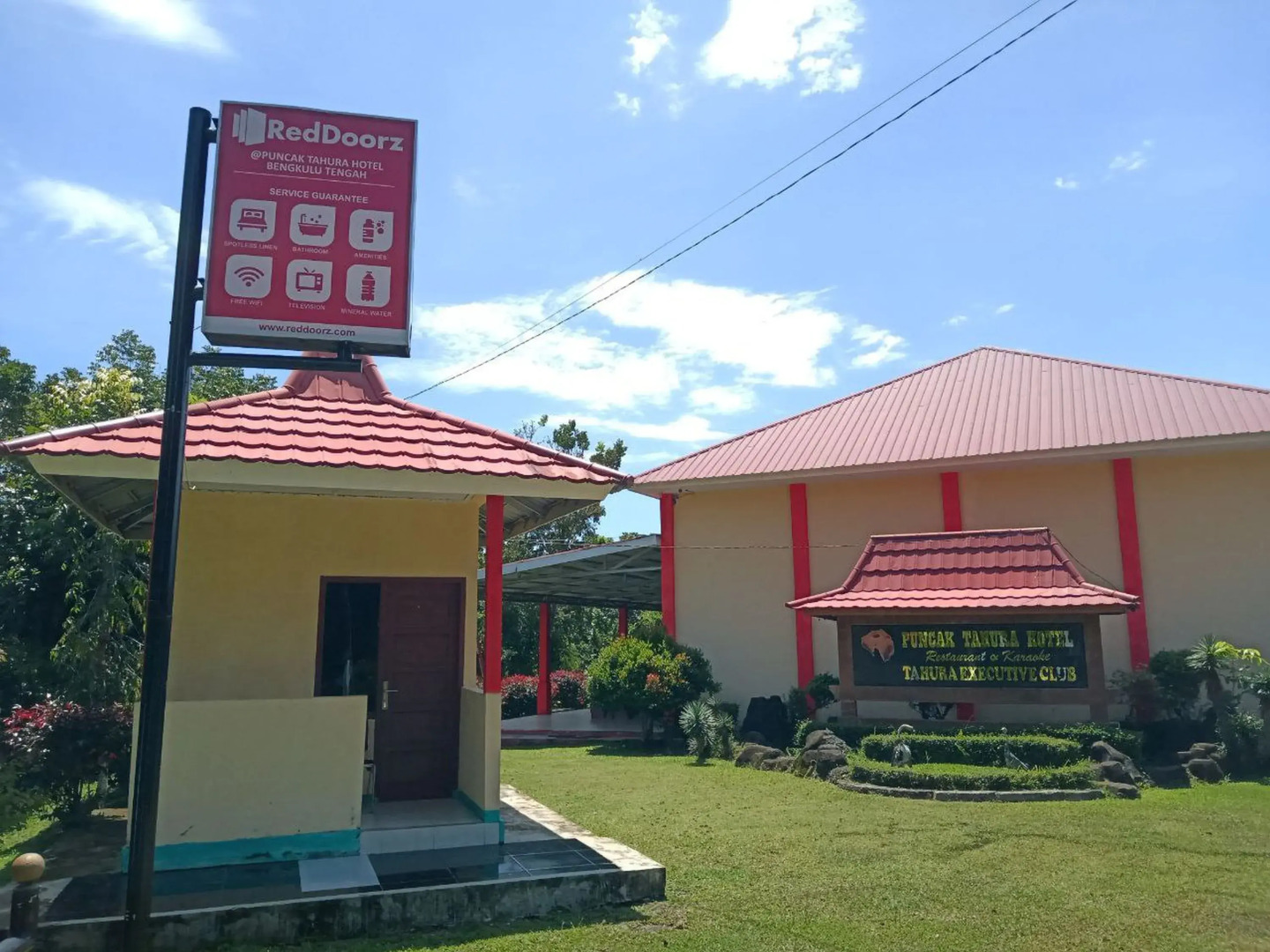 RedDoorz @ Puncak Tahura Hotel Bengkulu Tengah