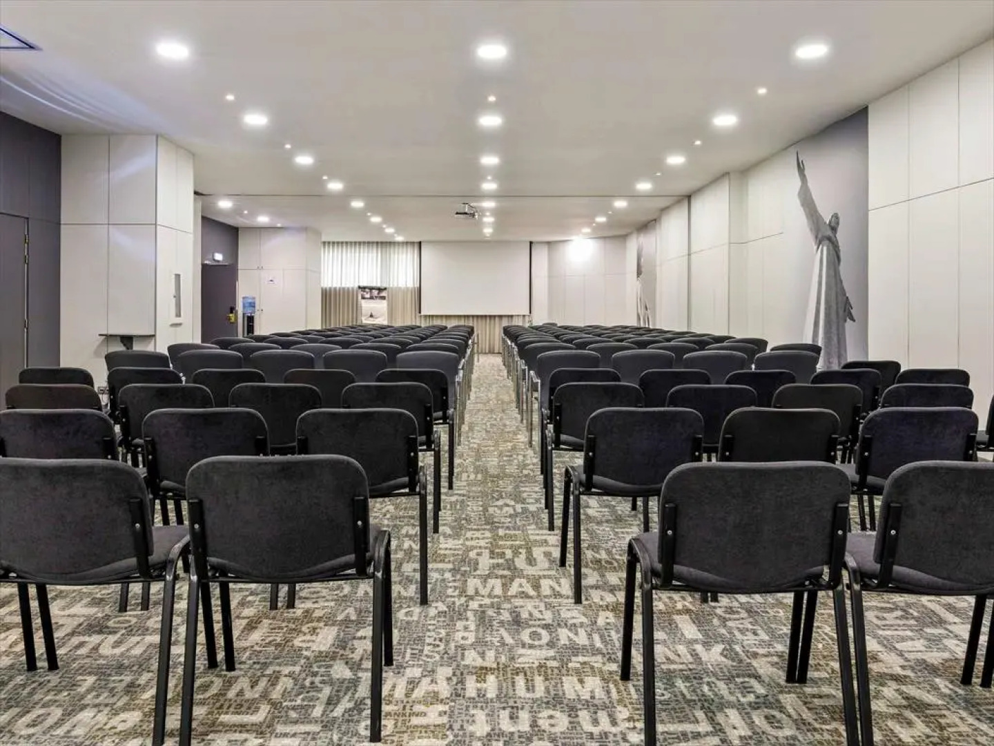 Mercure Lisboa Hotel