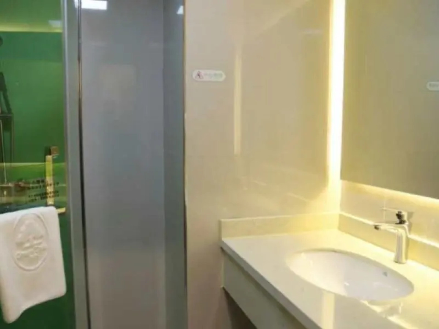 Greentree Inn Longnan Cheng County Bus Terminal Br