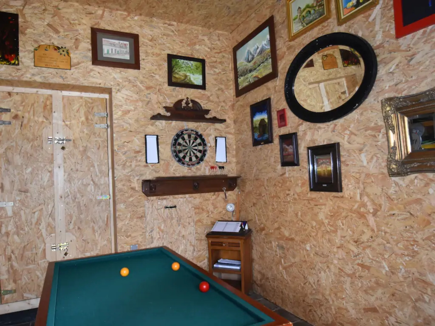 Alluring Holiday Home on Border of Champagne and Burgundy