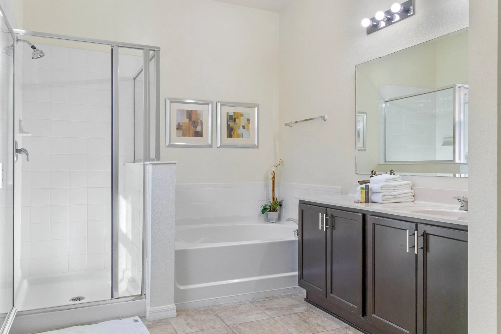 4 Bedrooms / 3 Bathrooms / Crystal Cove (4712 BD), Kissimmee, US