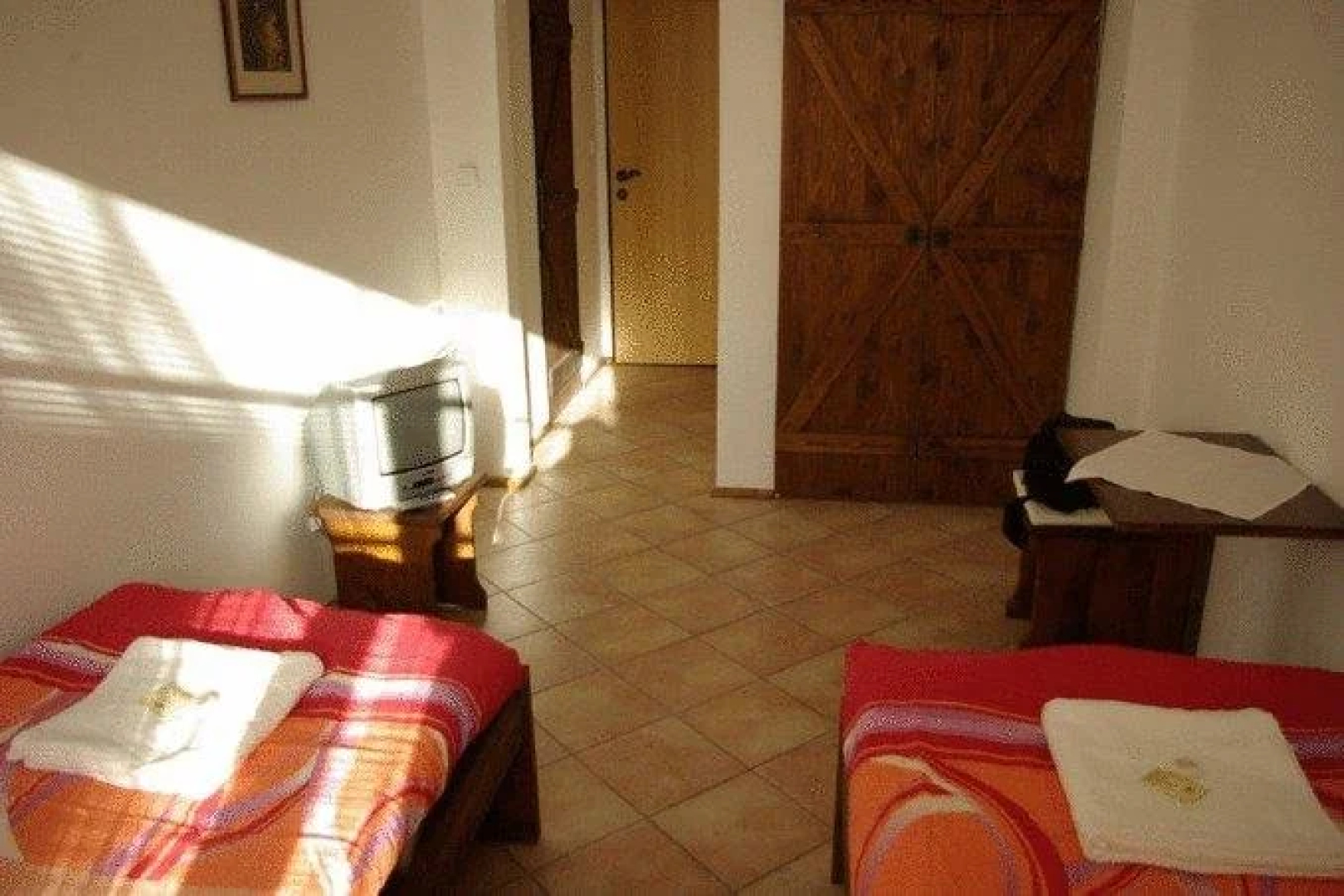 Penzion a Vinoteka Hrozen