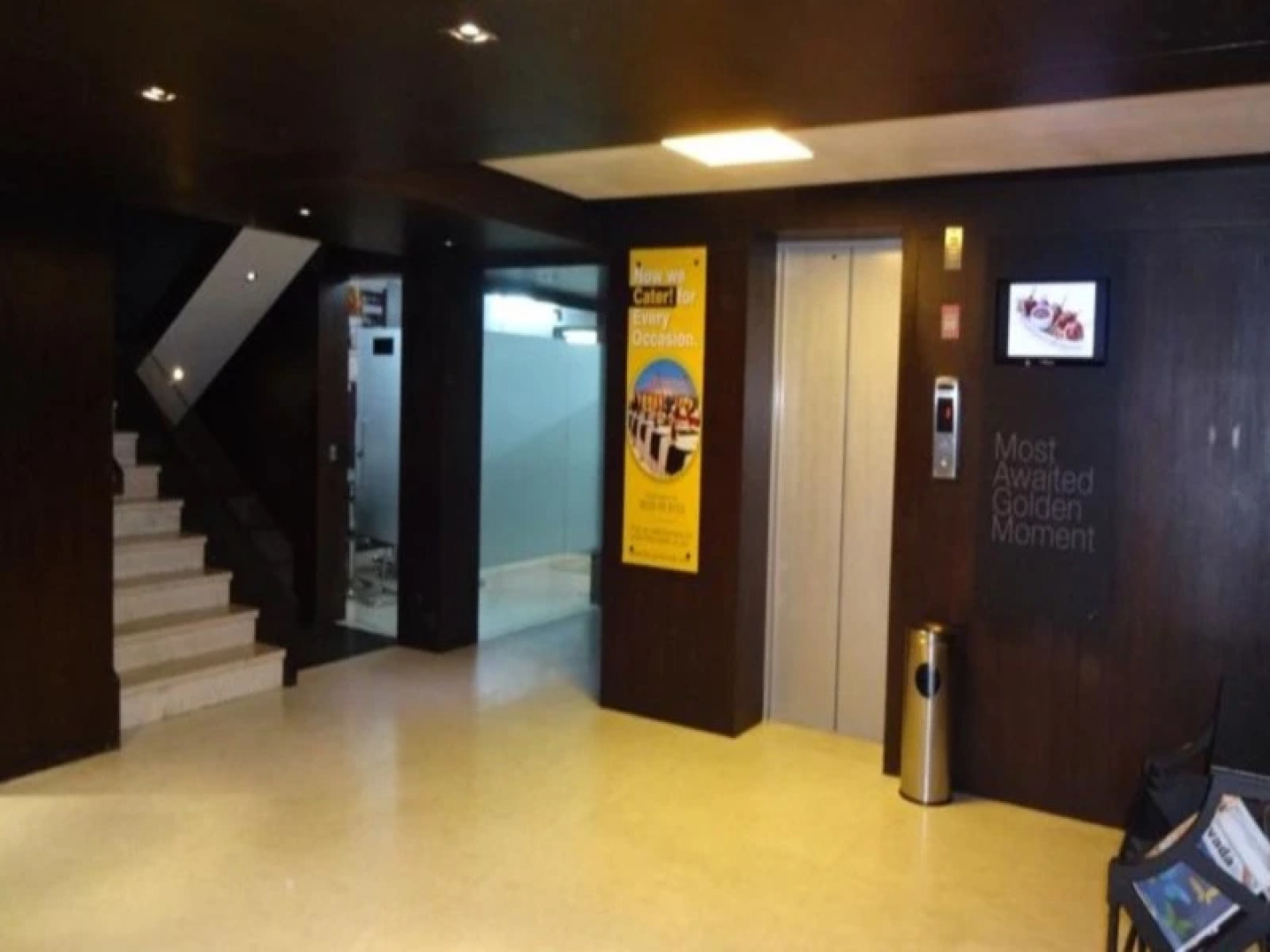 Hotel The Golden Oak Central by Citrus Prime