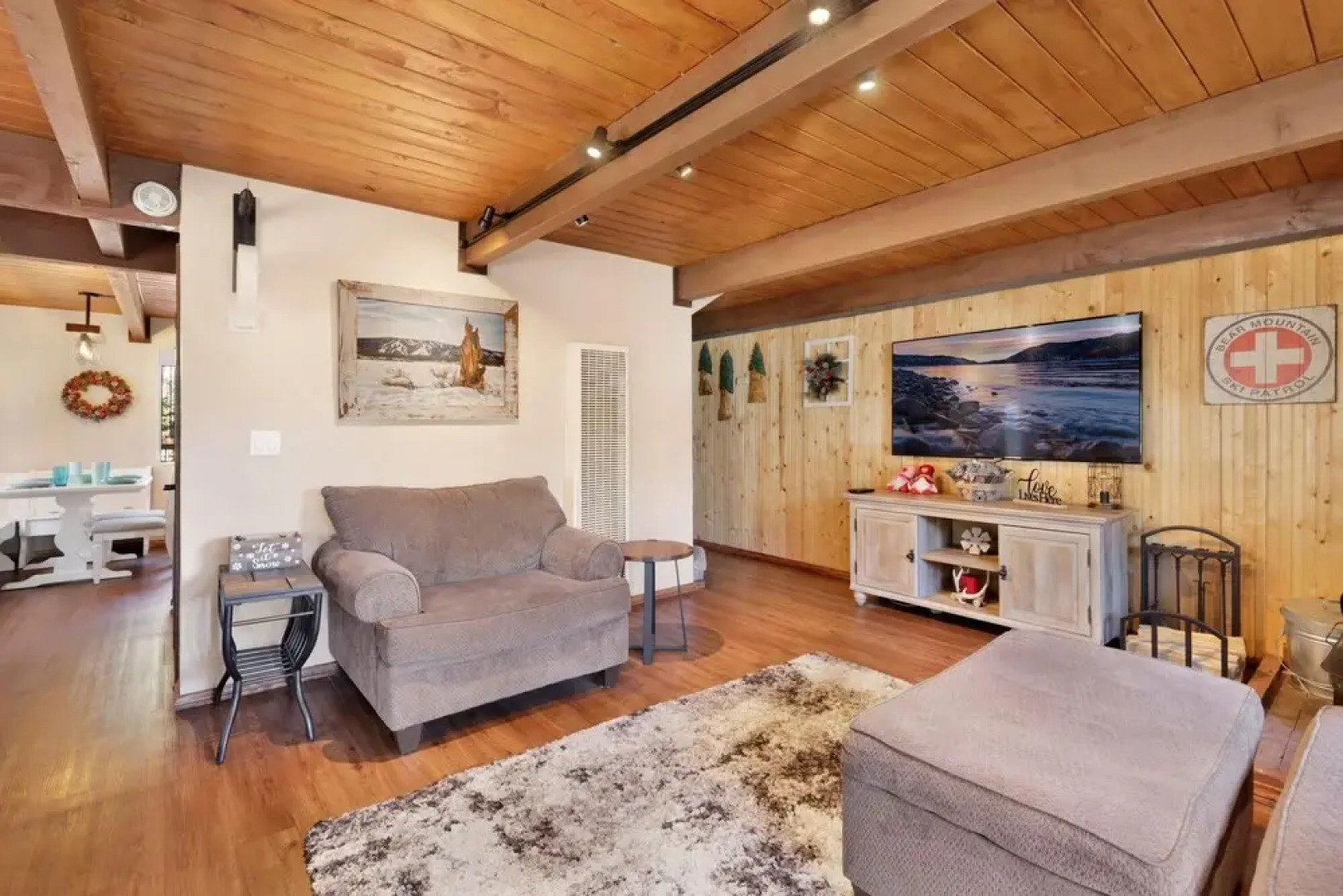 Daze Off-1690 by Big Bear Vacations