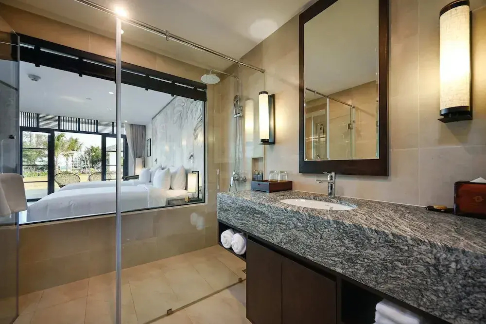 Emerald Ho Tram Resort