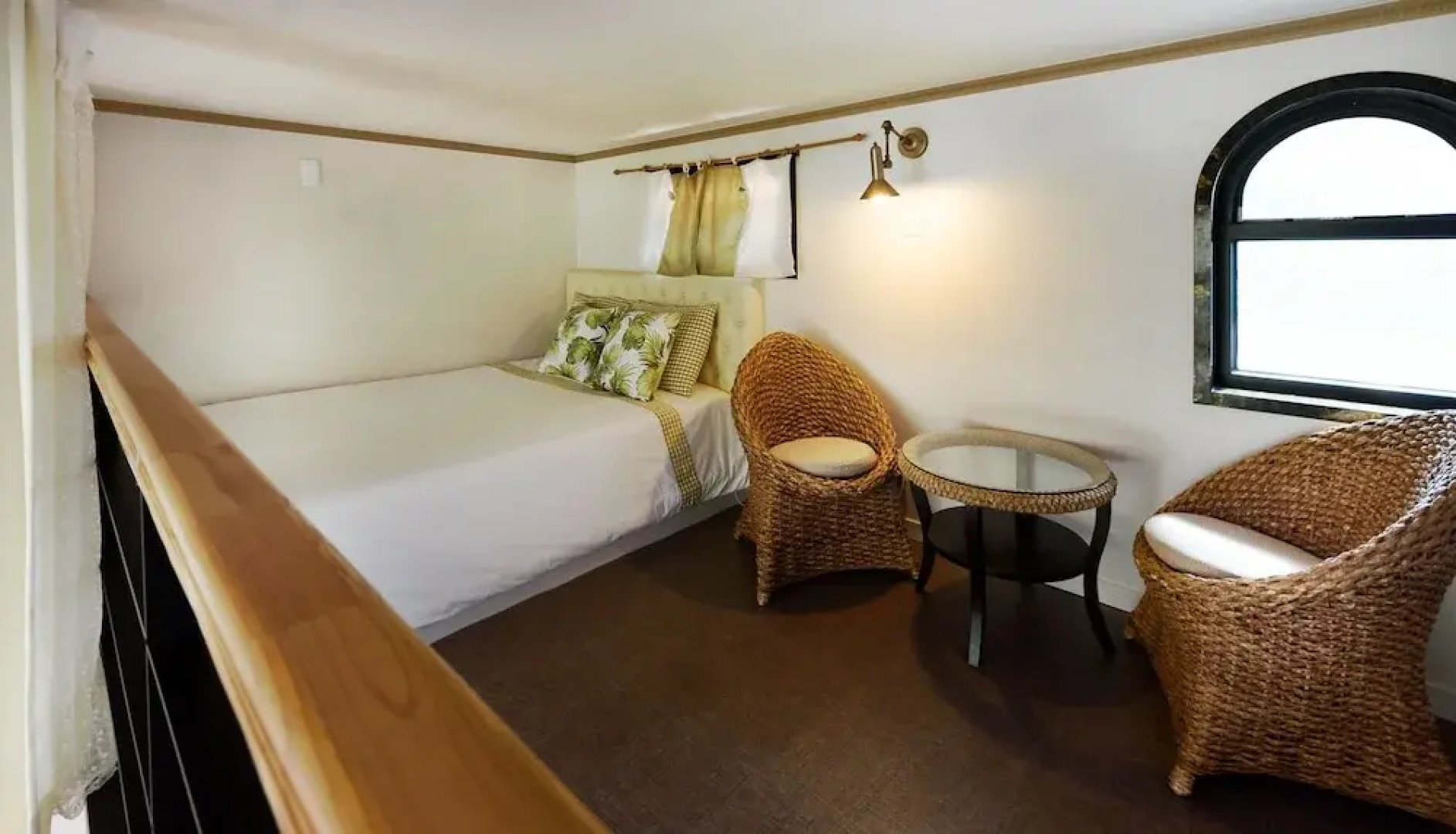 Tongyeong Honey Spa Pension