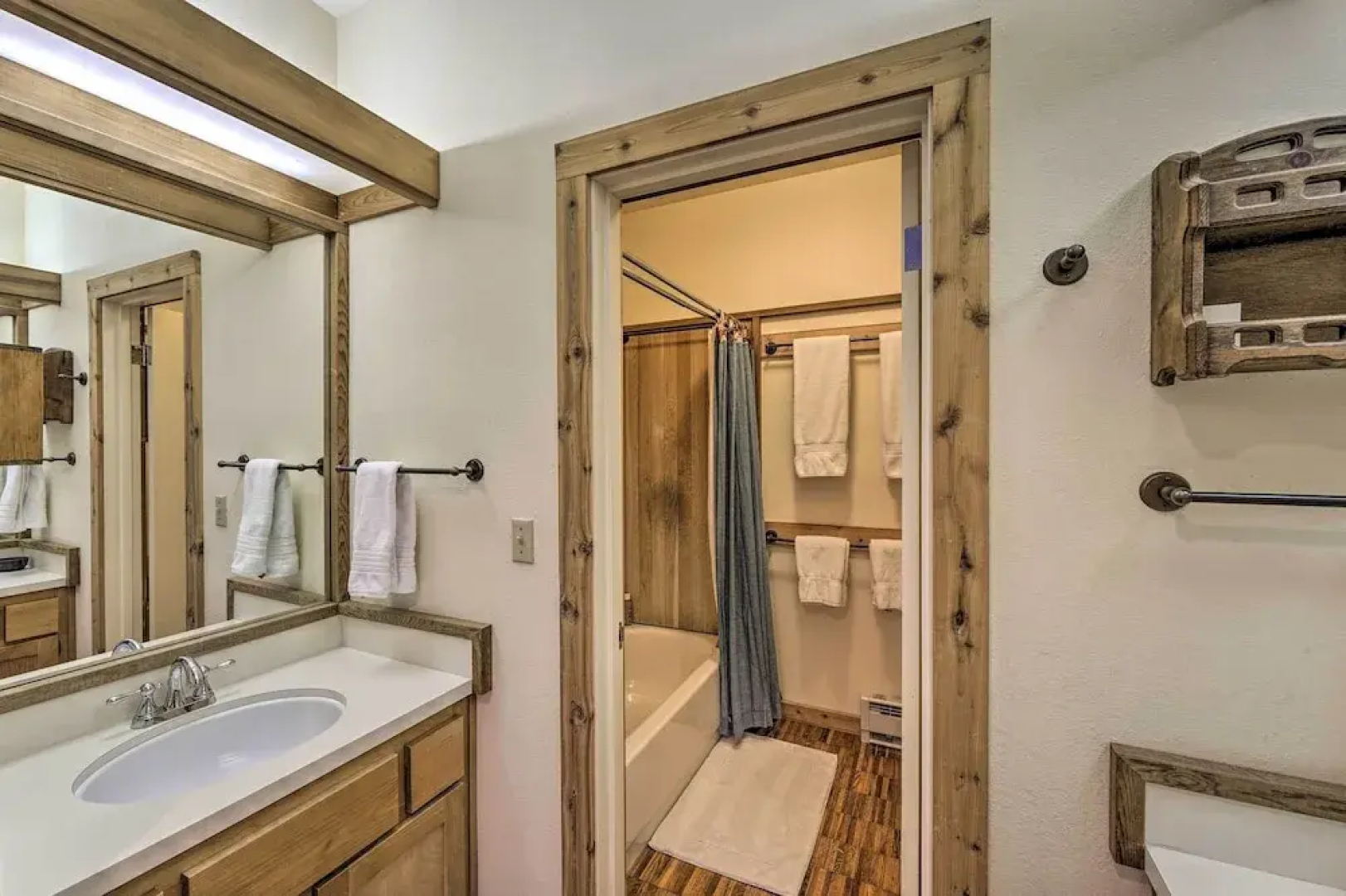 Sun Valley Resort Getaway < 2 Mi to Ski Lifts