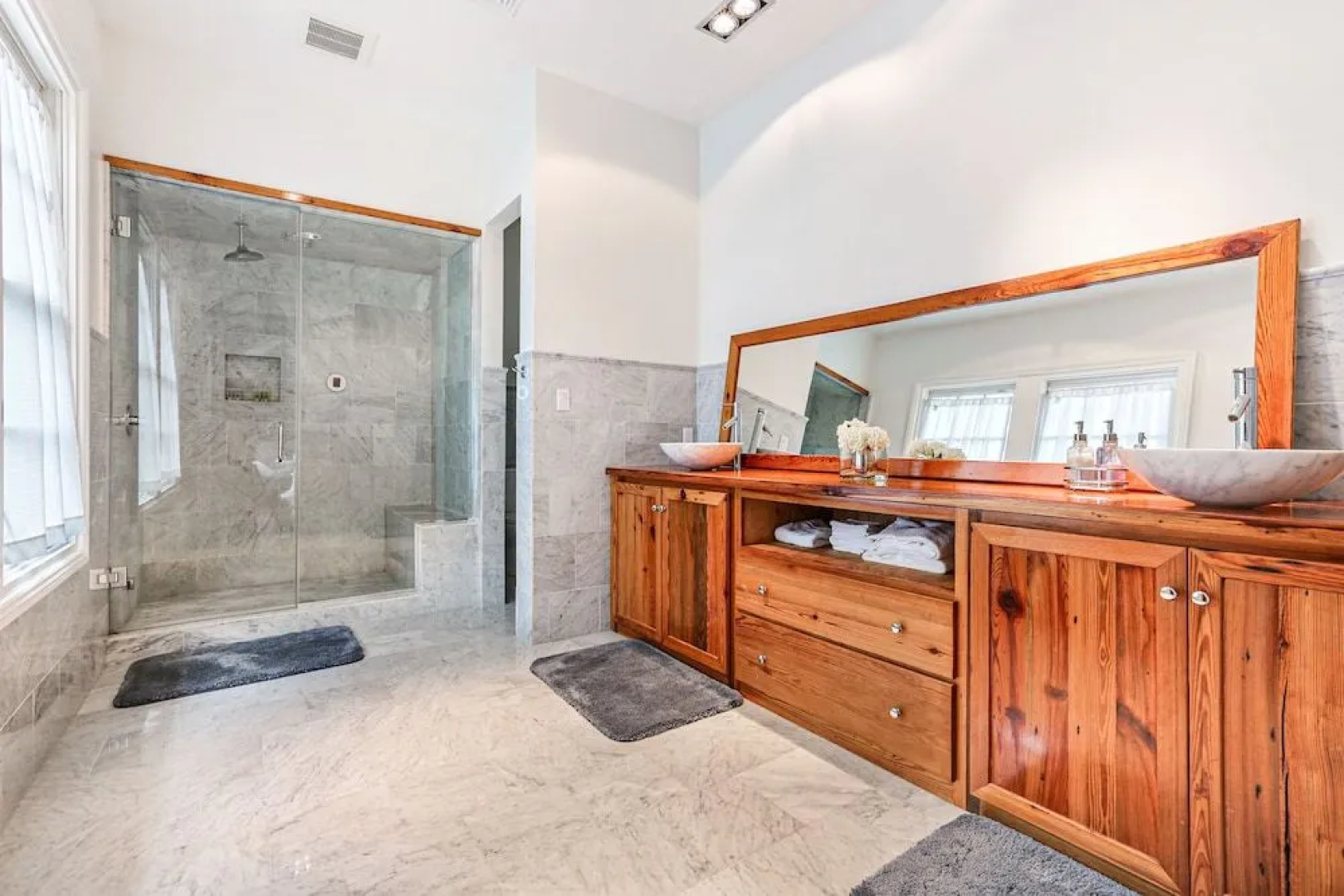 Stunning 5 BR Urban Oasis Downtown NOLA