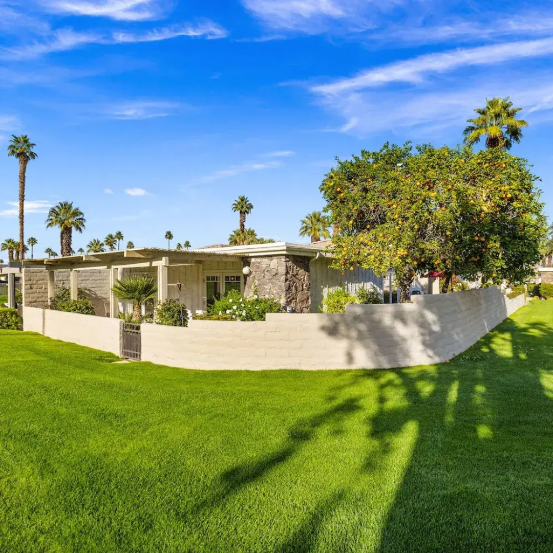The Wells at Indian Wells - Free Golf Usage