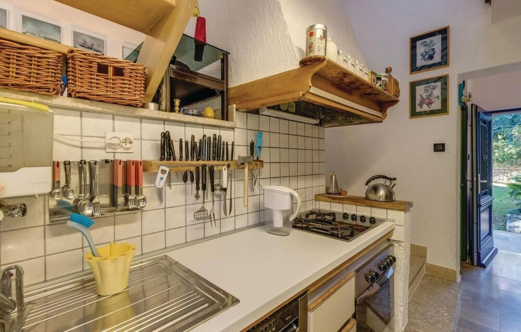 Nice Home in Mali Losinj With Wifi, 2 Bedrooms and Sauna