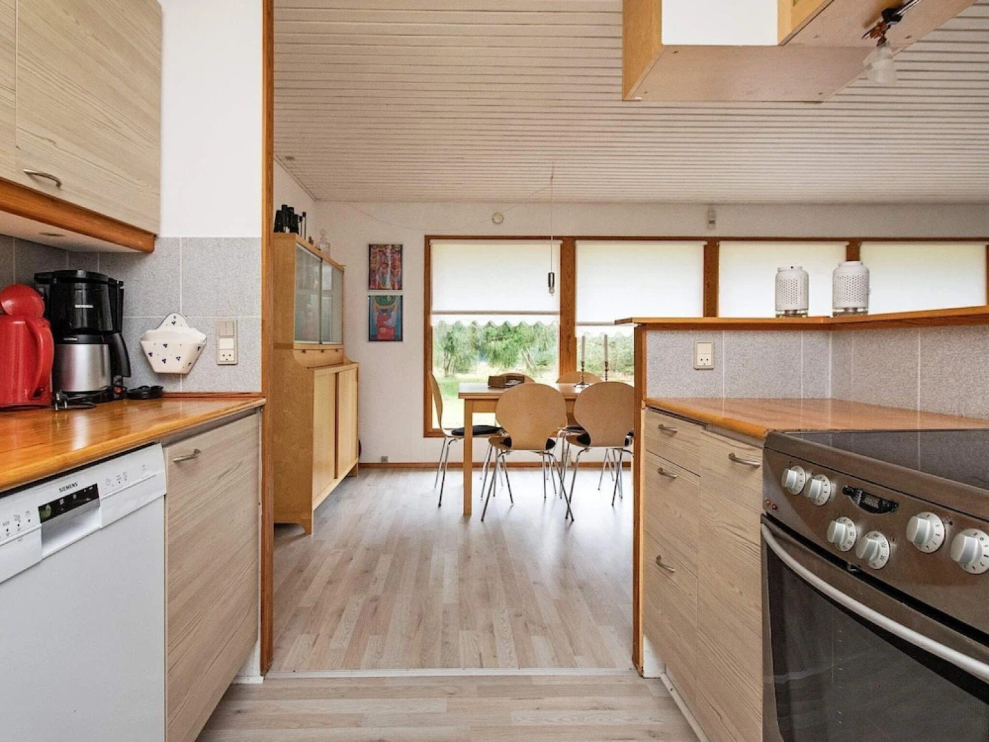 Relaxing Holiday Home in Højby Near Sea