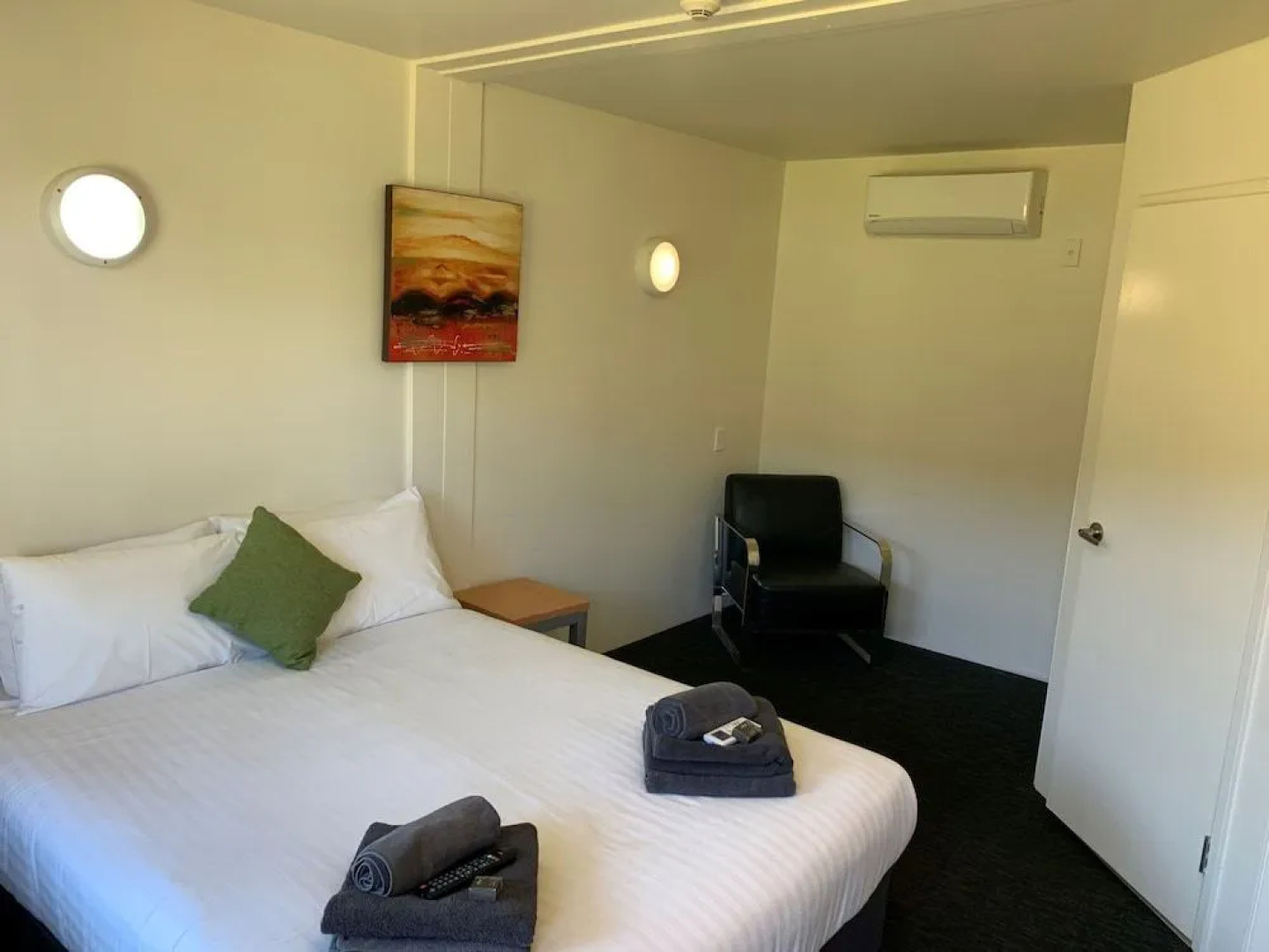 Victoria Accommodation Village