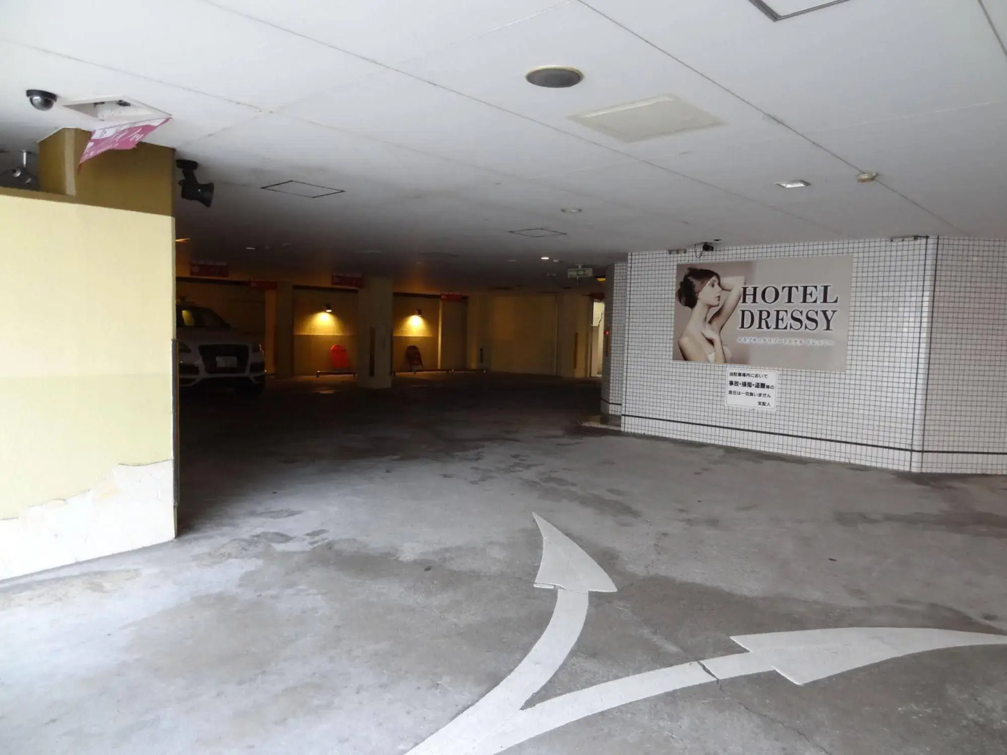 HOTEL DRESSY -Adults Only