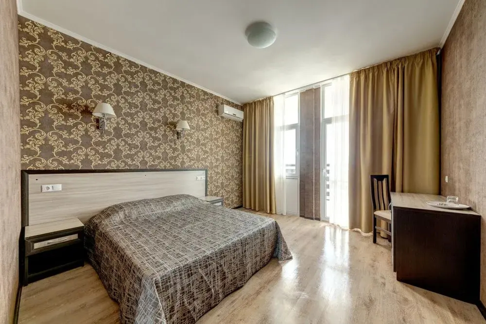 MohitoMore Club Hotel