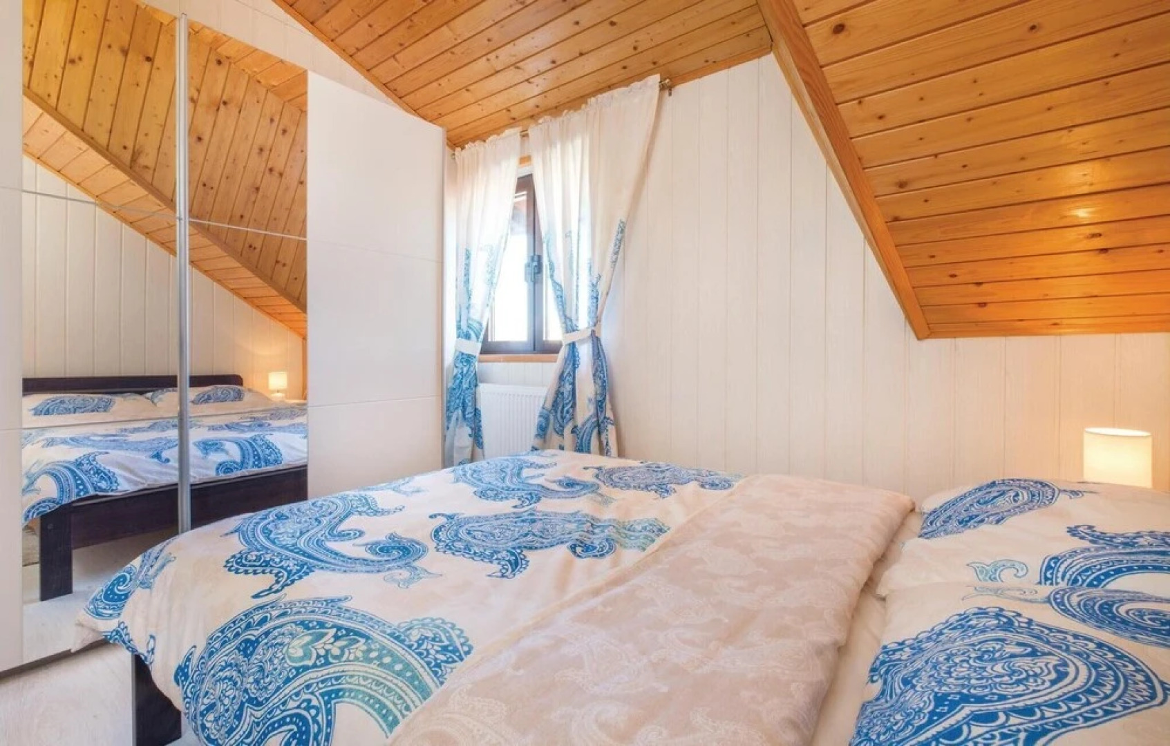 Awesome Apartment in Velika Gorica With 2 Bedrooms and Wifi