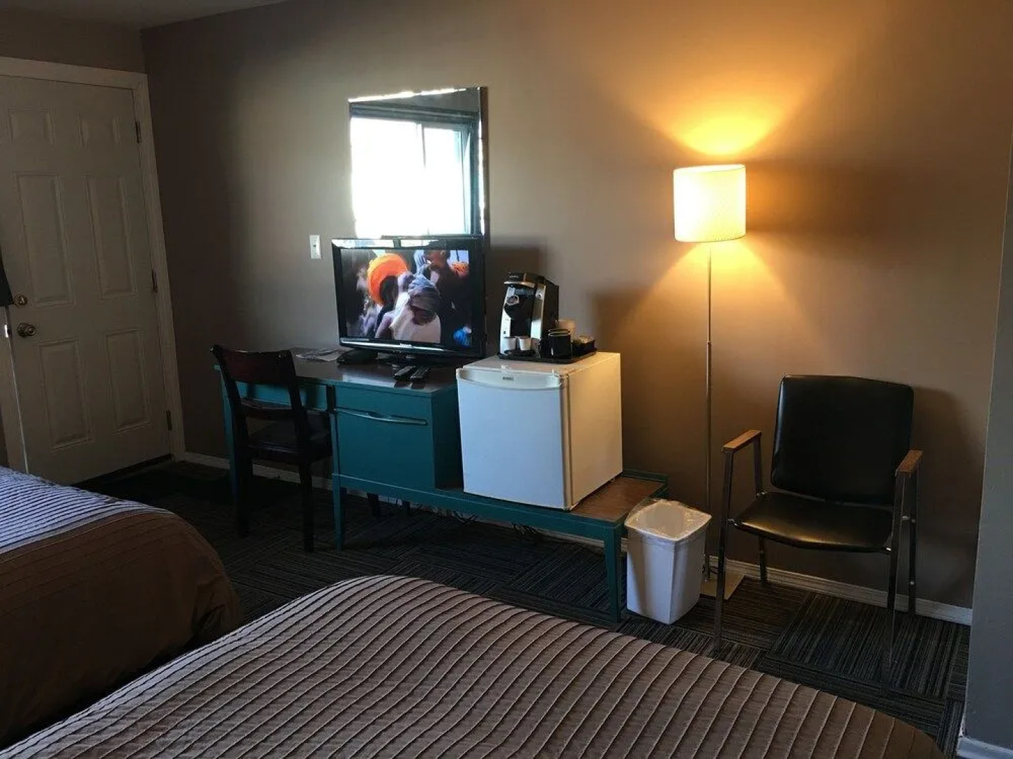 The Canterbury Inn of Downtown Invermere