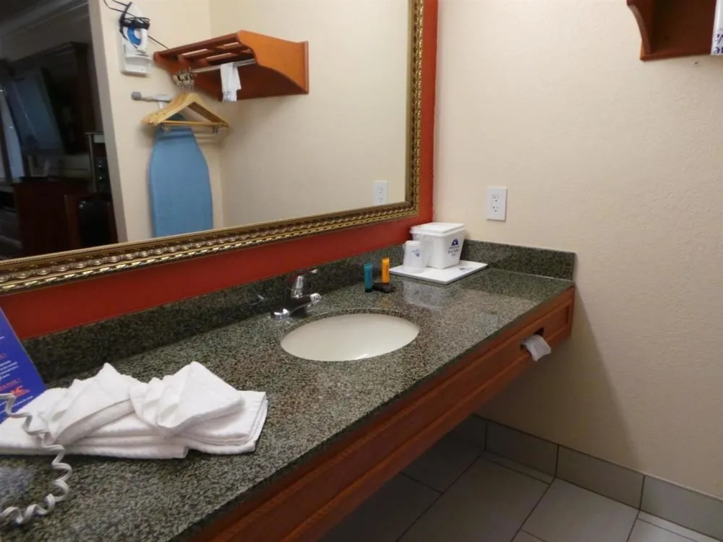 Americas Best Value Inn & Suites Alvin Houston