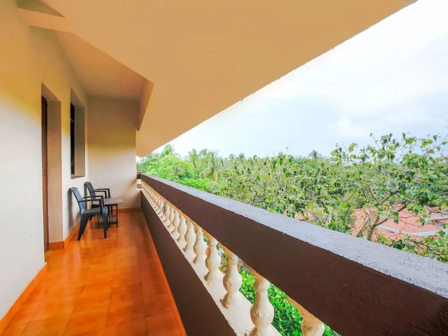 OYO 15263 Seaview Holiday Apartments