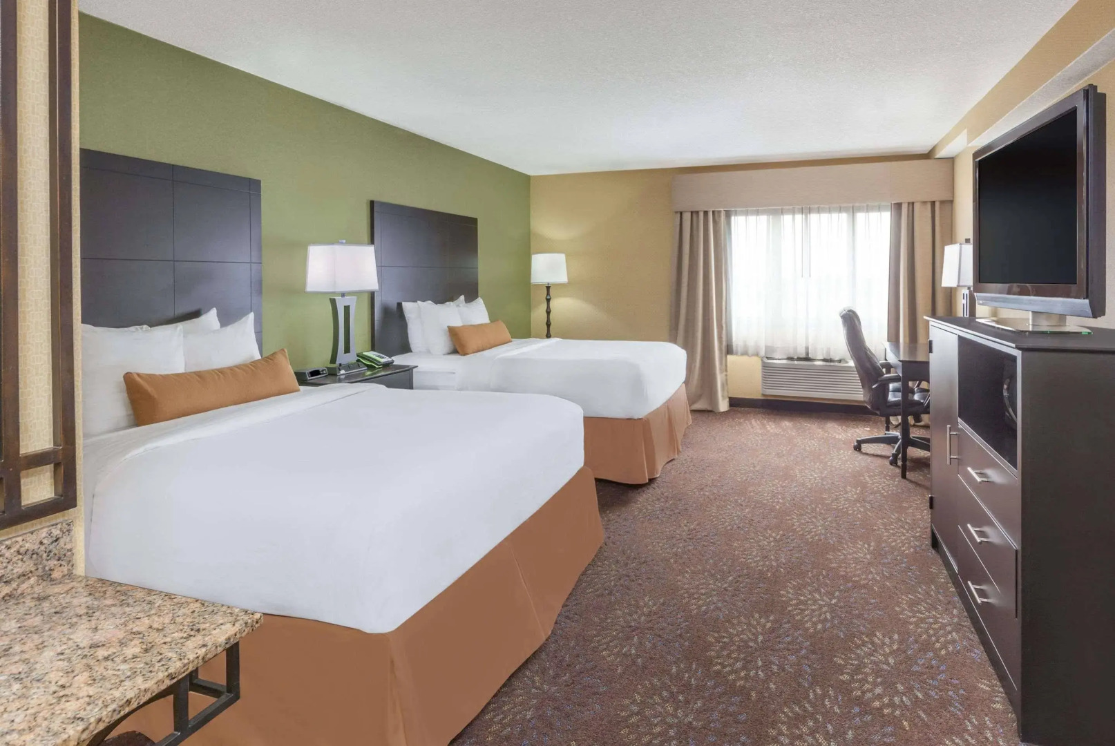 Wyndham Garden Sterling Heights