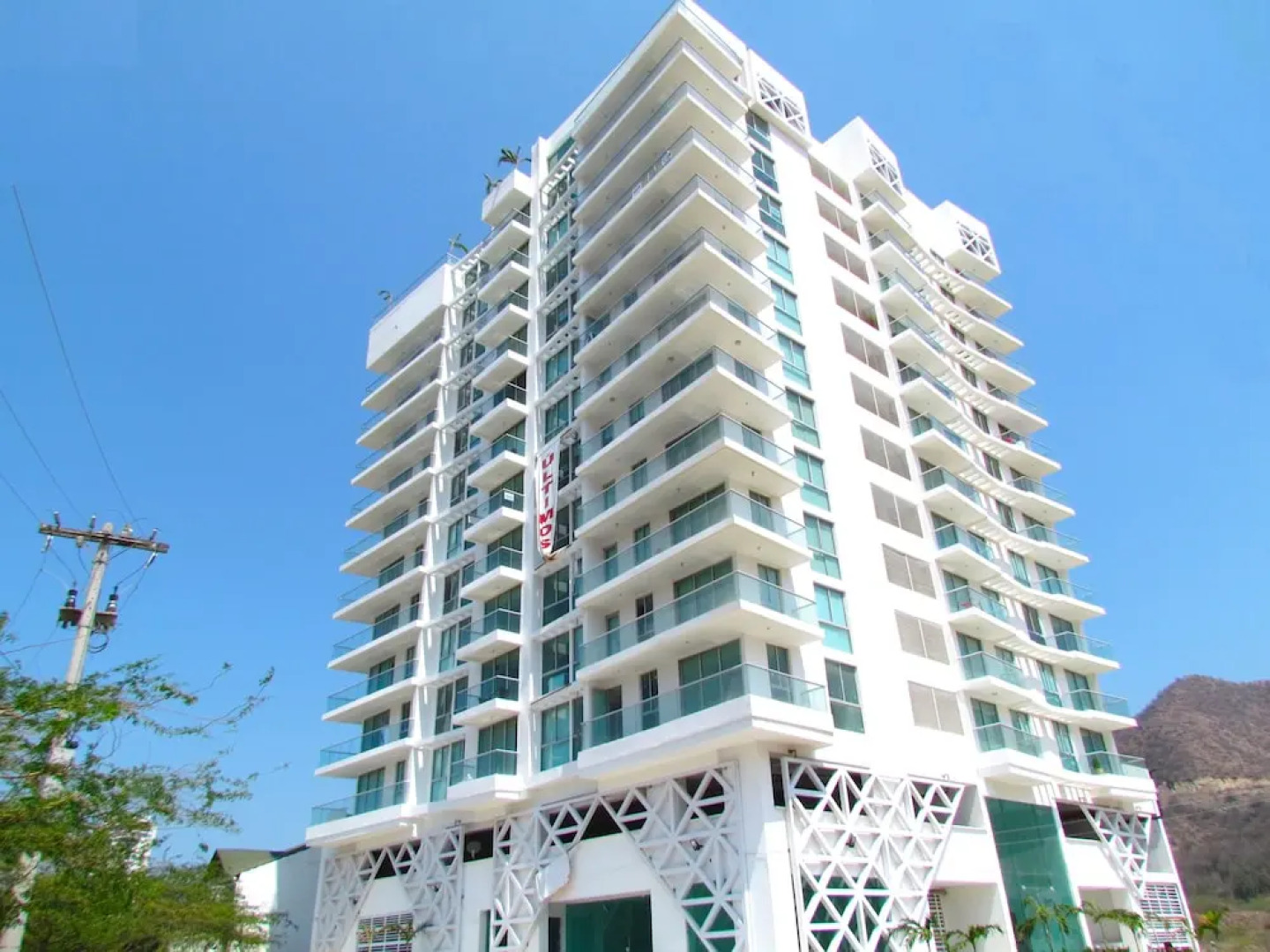 Apartamentos SOHO Style - Con Balcón SMR228A