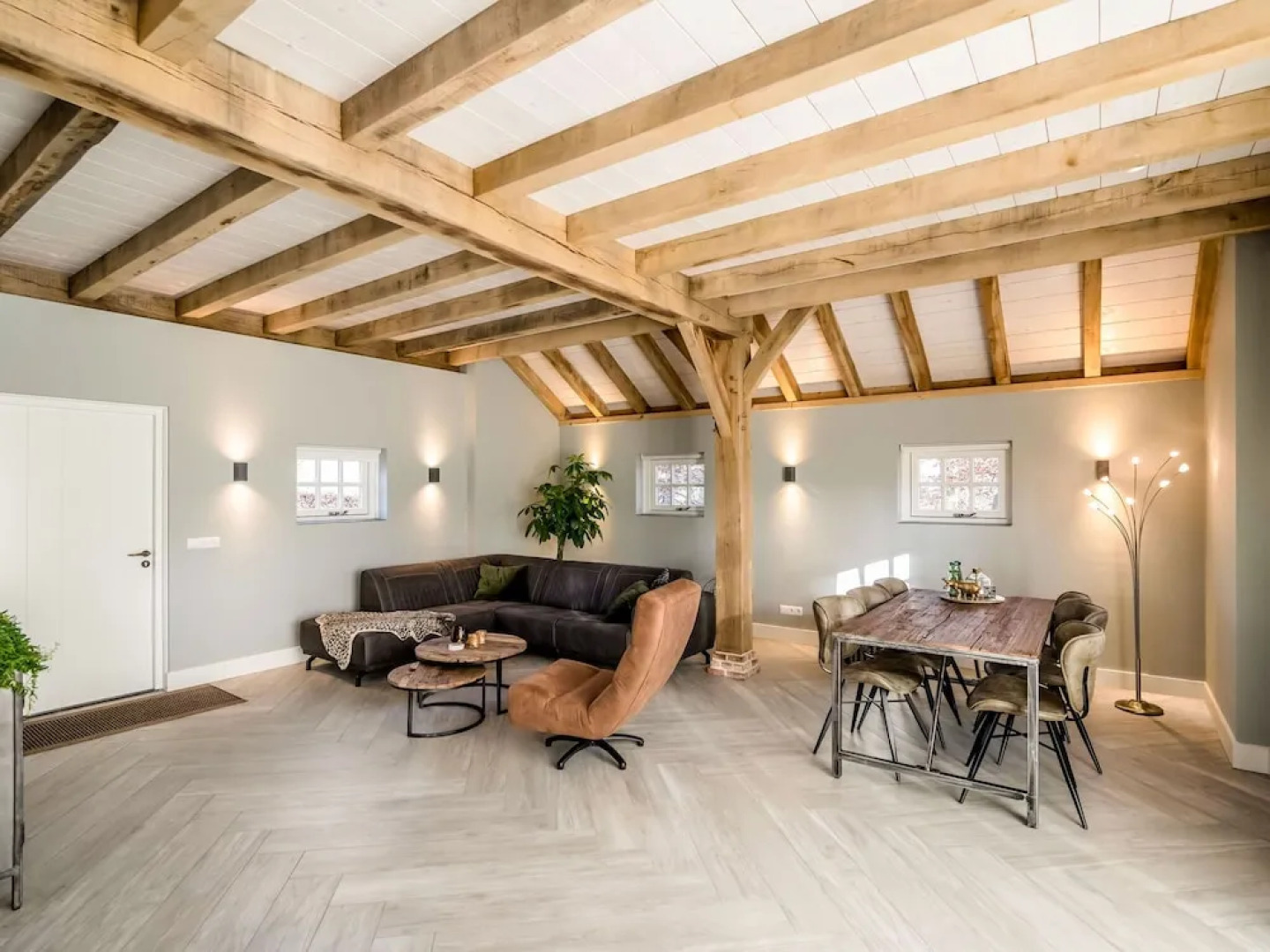 Pleasant Holiday Home in the Brabant Village of Zeeland wit Garden