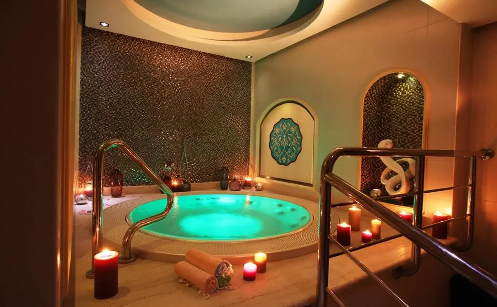 Golden Tulip Dana Bay Hotel