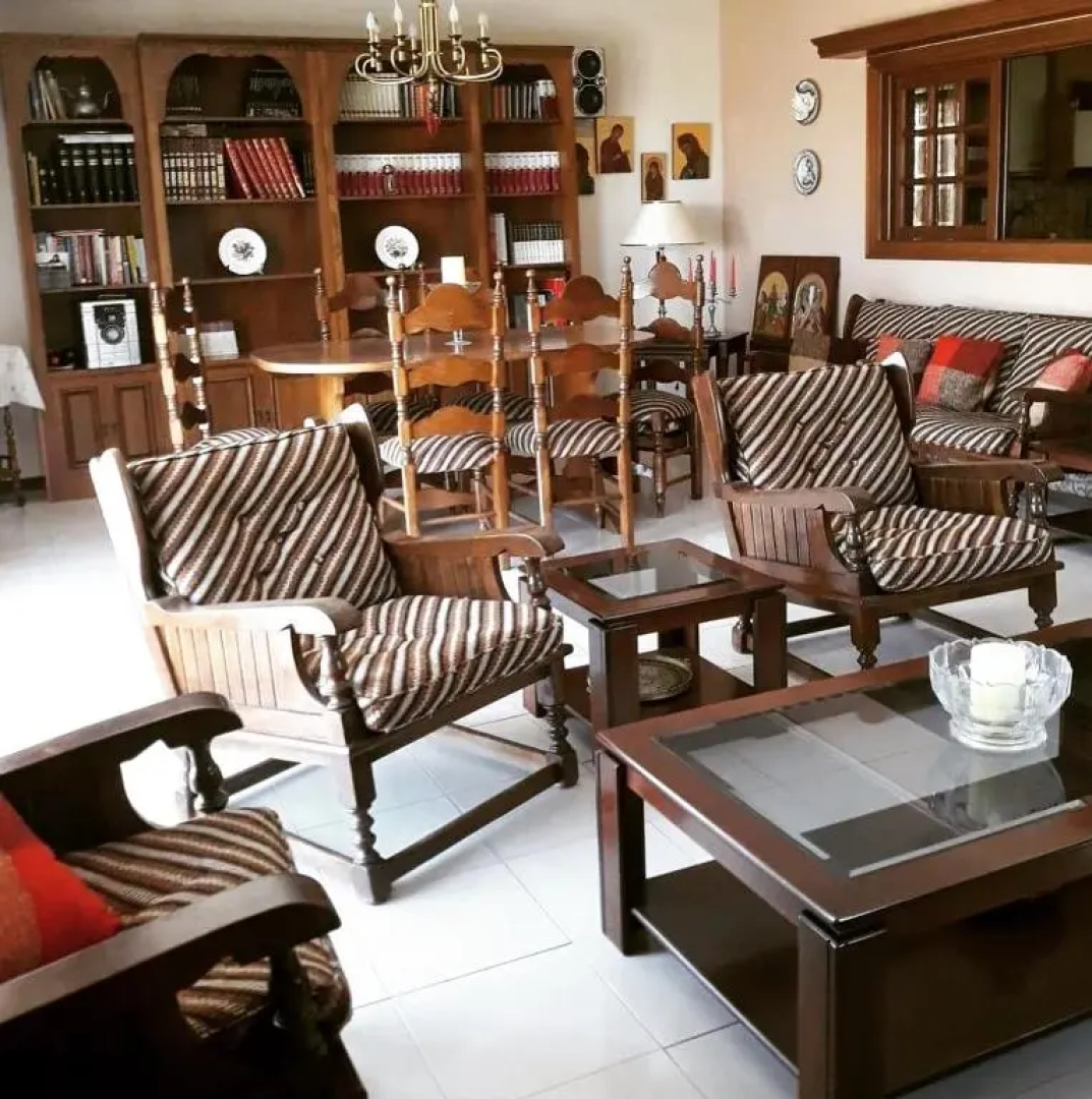 Fantastic villa, a 5 minute drive from the beach!