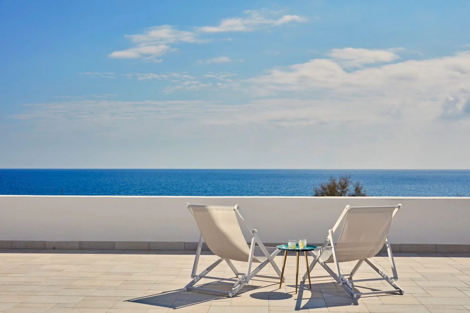 Aqua Blue Hotel