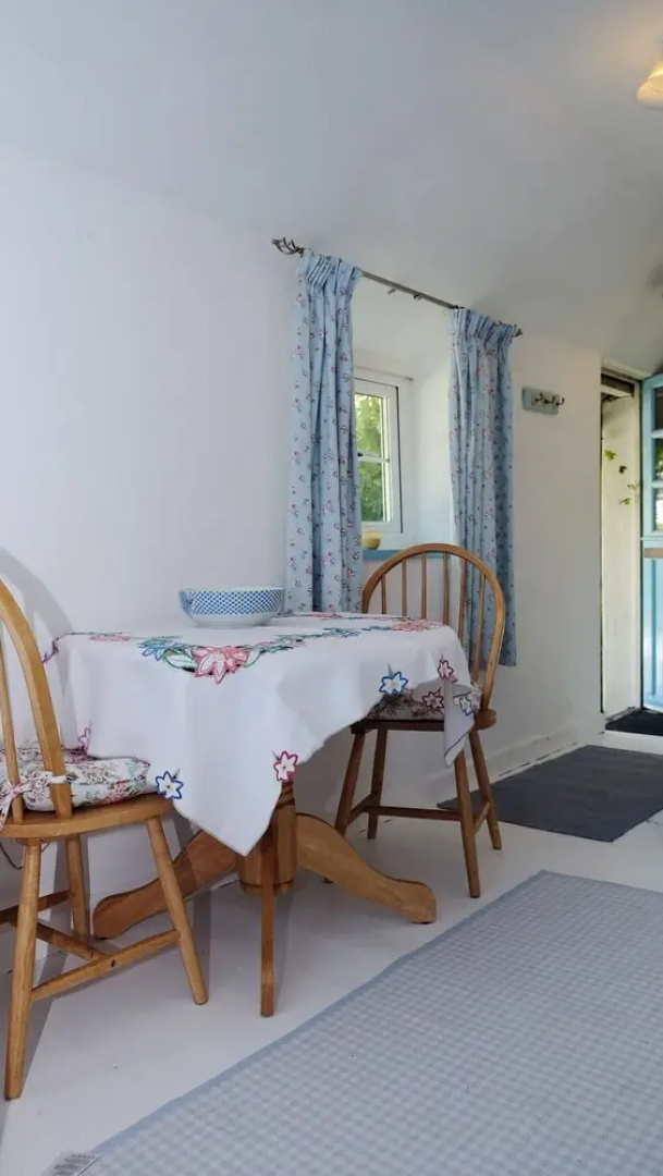 1bed Cottage Sleeps 2 - Enclosed Garden, Pets, Bbq