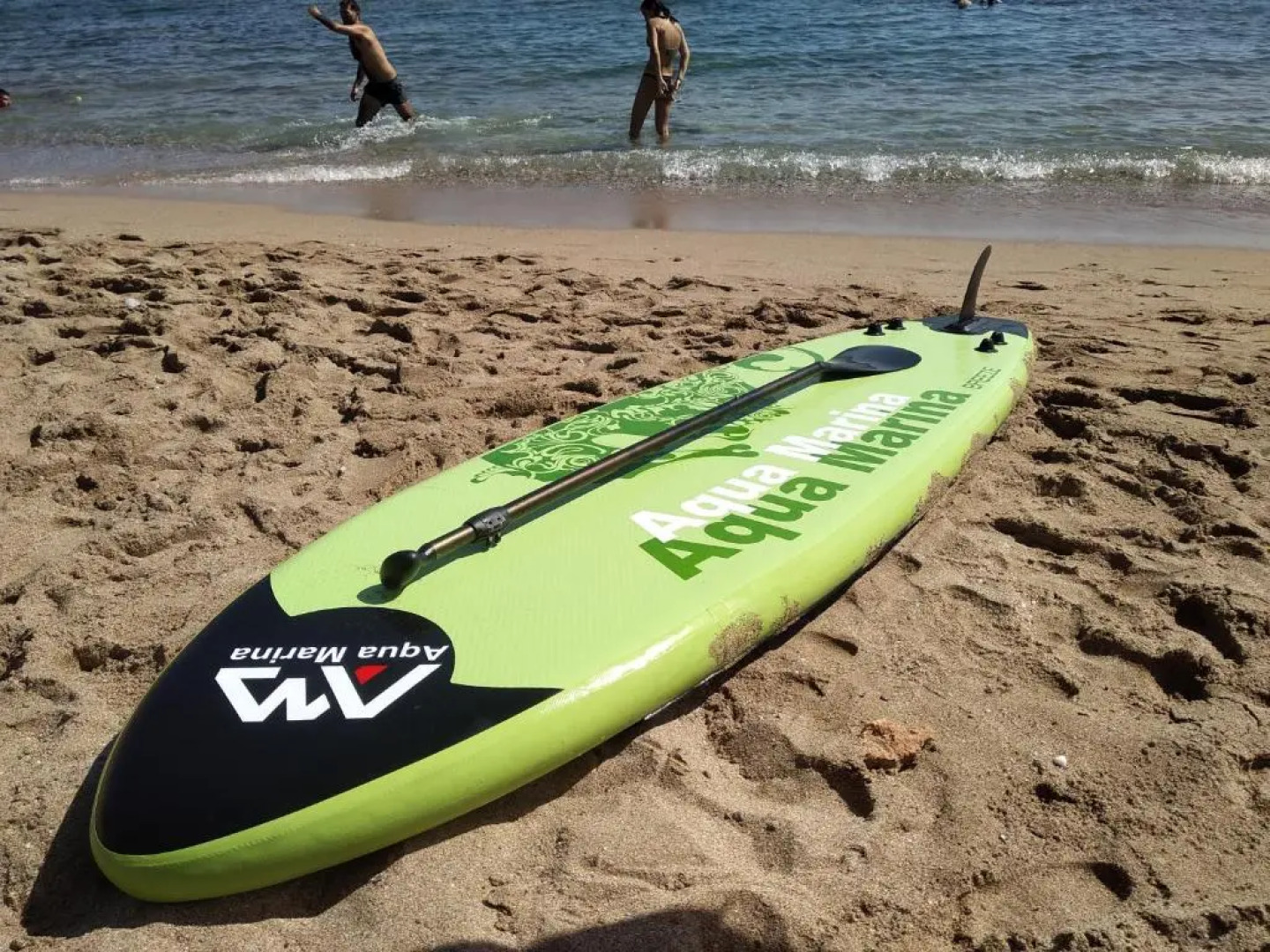 Sea & City - 10 min drive to the beach & Athens Airport