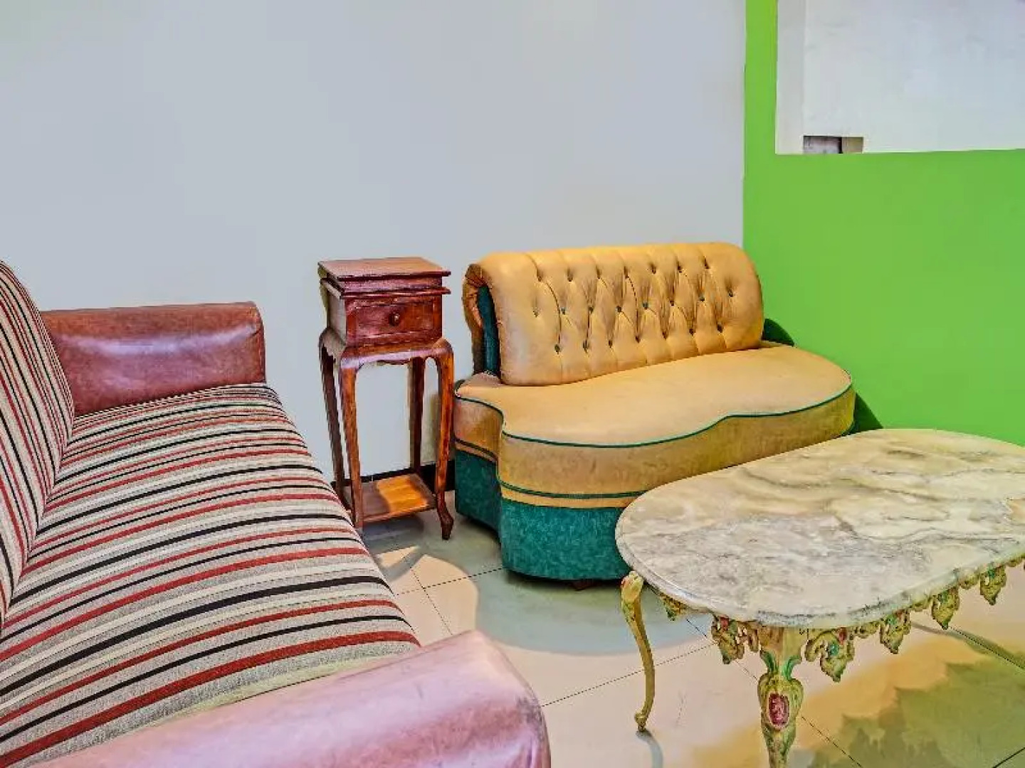 Oyo 91599 Penginapan Mutiara Madiun