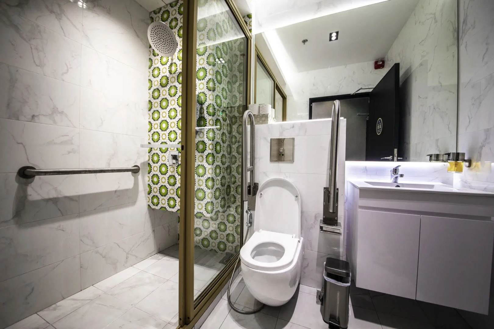 CUBE Boutique Capsule Hotel @ Kampong Glam