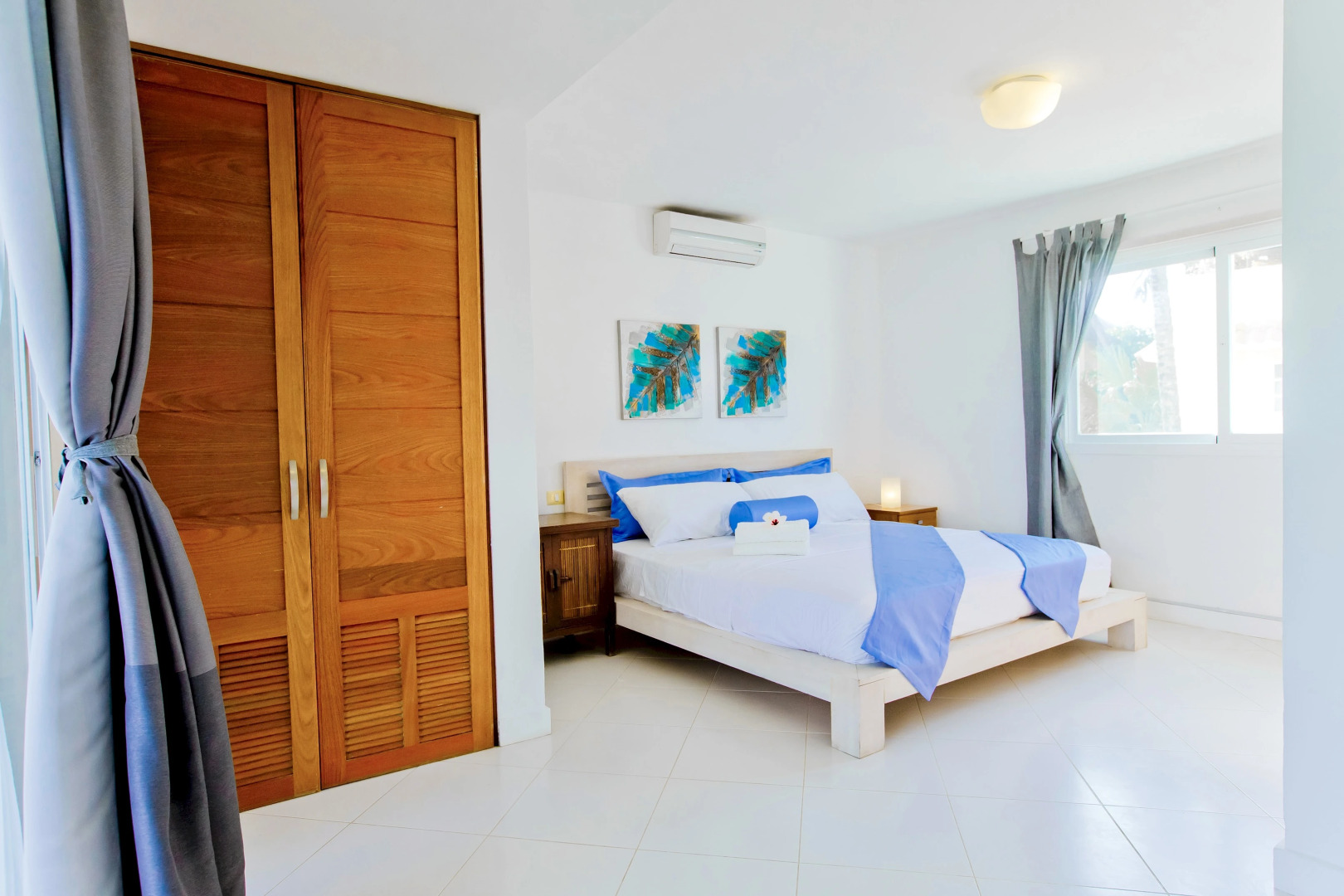 Ocean View Apartment with 3 BDR at Bávaro Beach