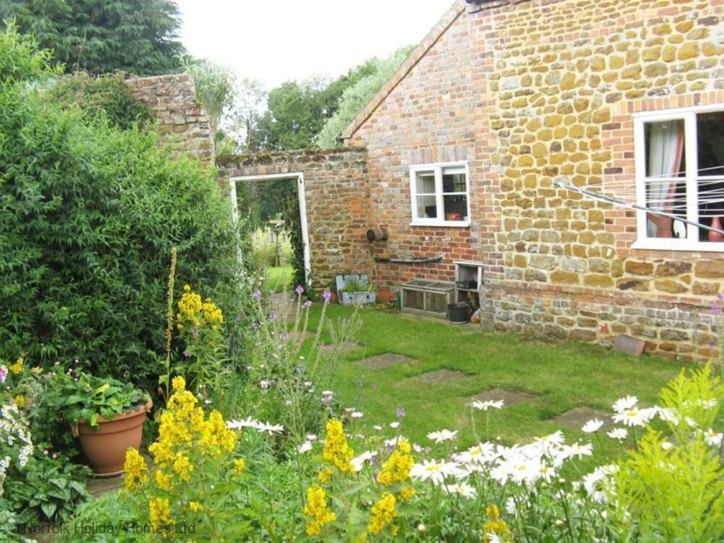 The Smithy With Rural Views