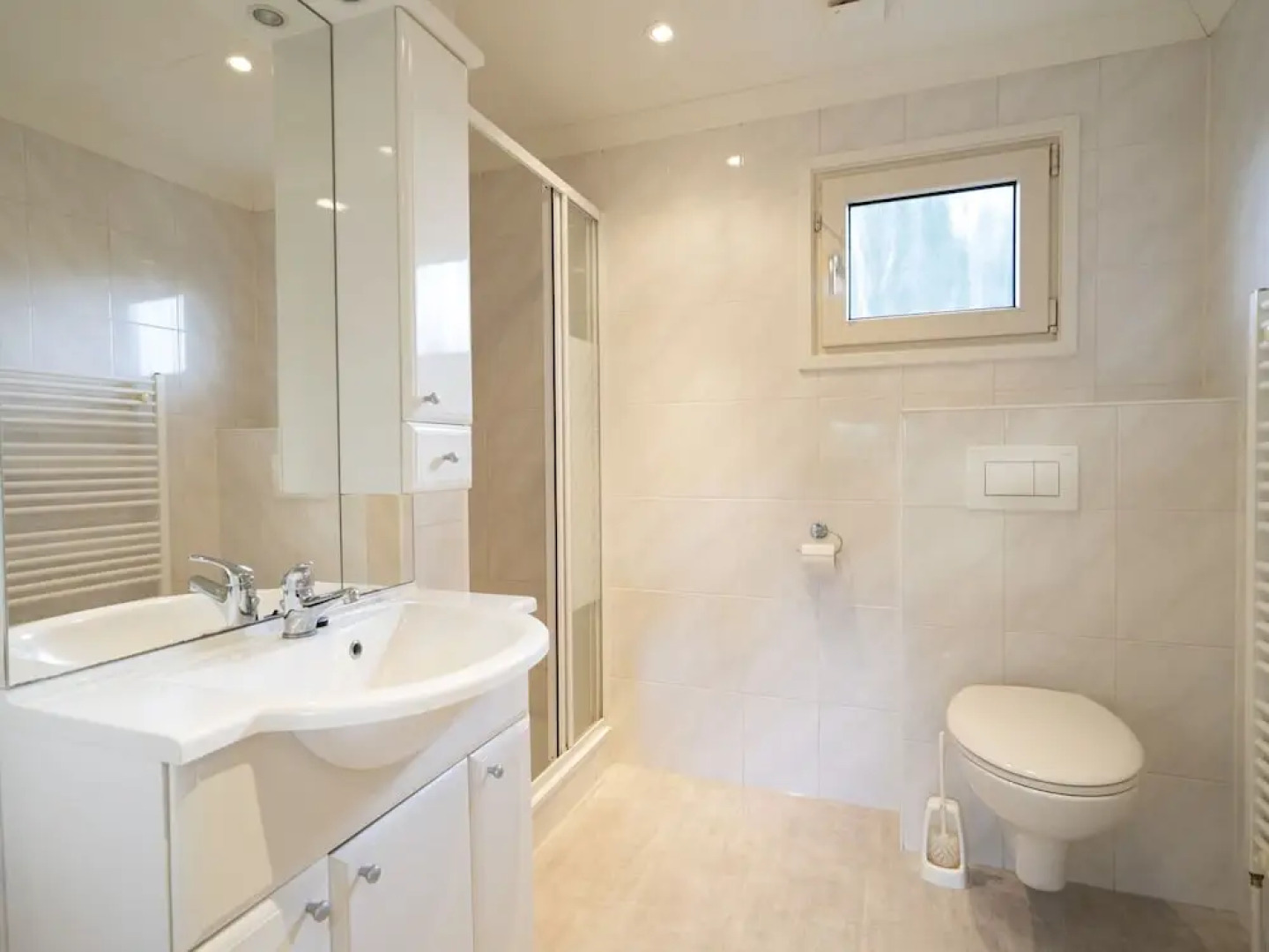 Well Furnished Chalet with Garden near Brunssummerheide