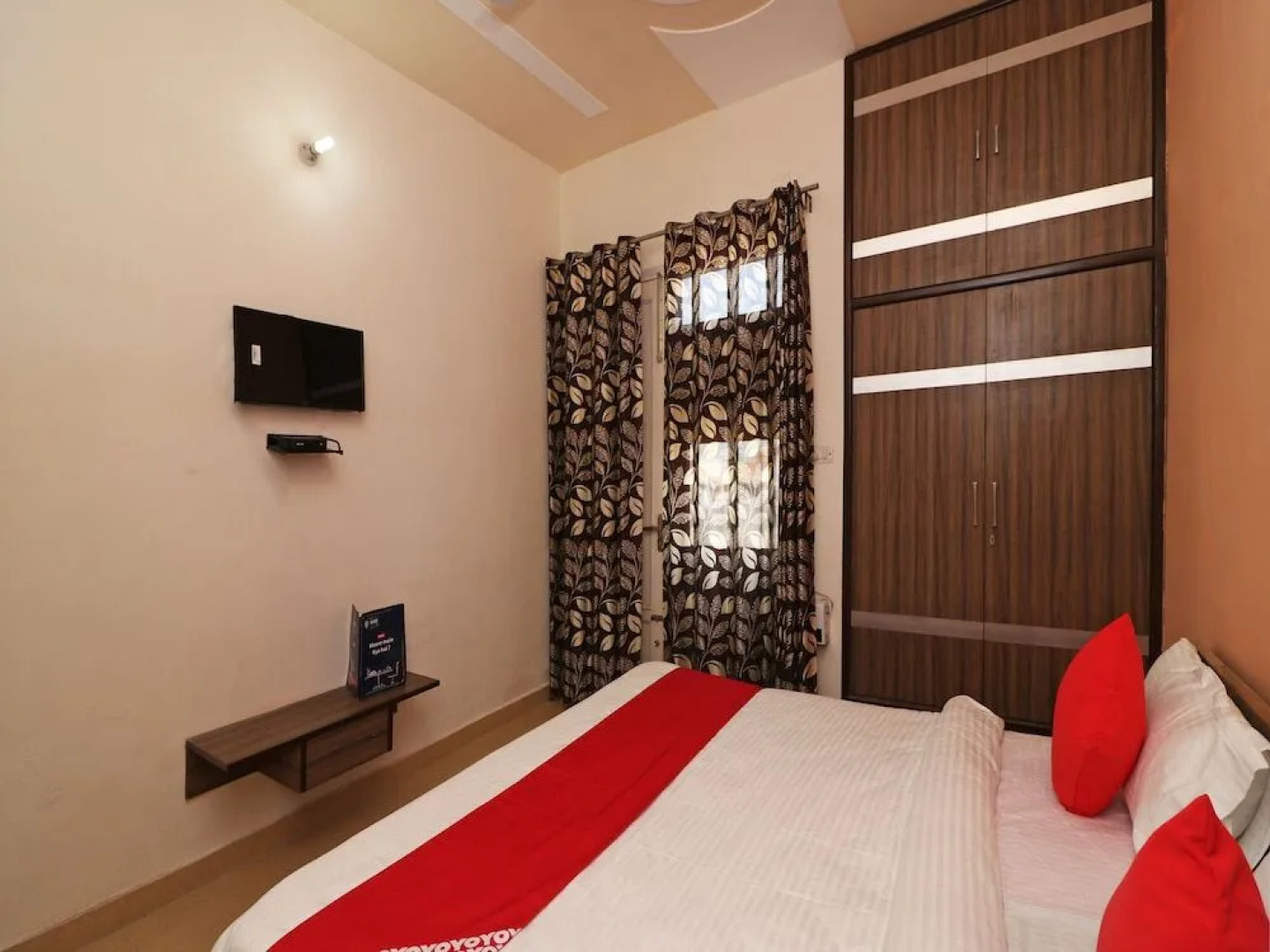 OYO 23246 Mann Bed And Breakfast