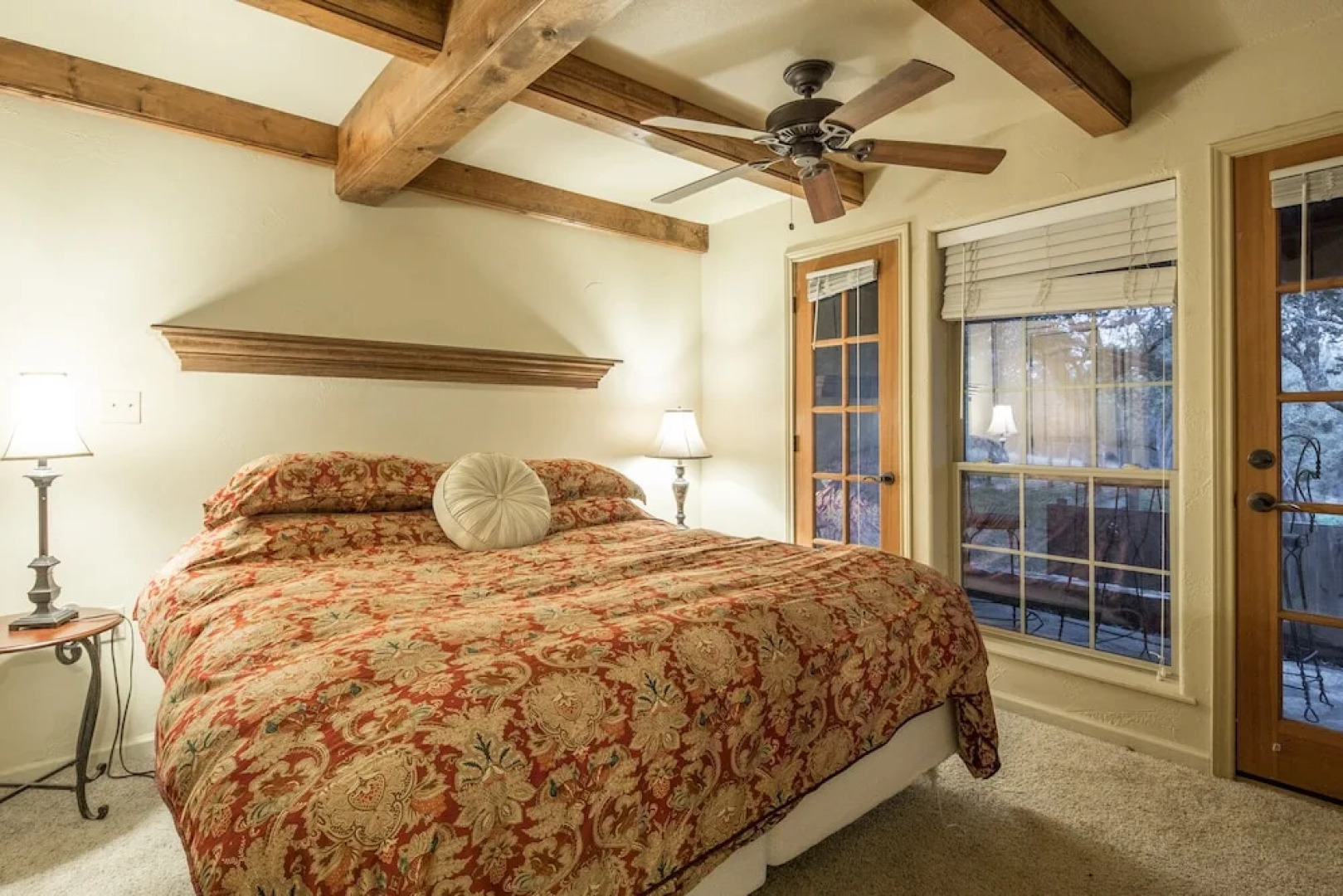 Little Rock 'N' Woodv 2 Bedrooms 2 Bathrooms Home