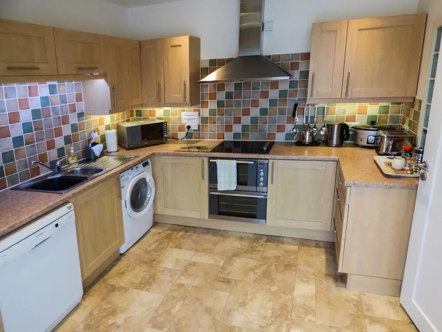 16 Brunel Quays