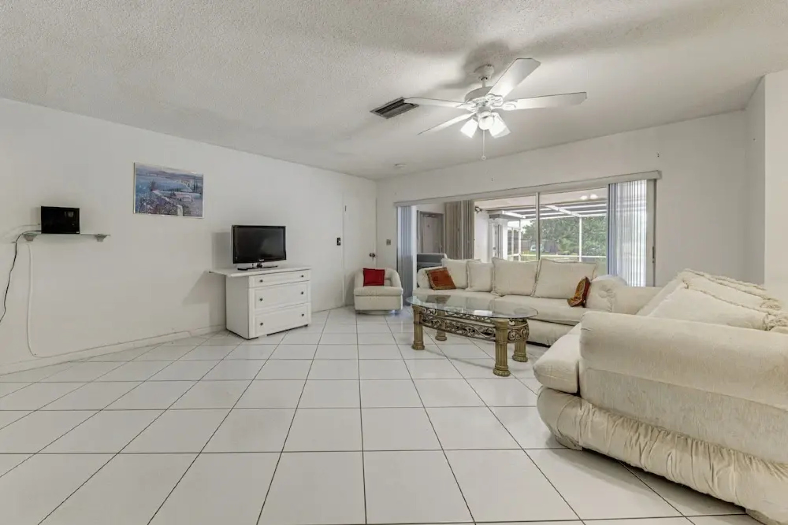 Canal-front Gem w/ Pool: 3 Mi to Hard Rock Stadium