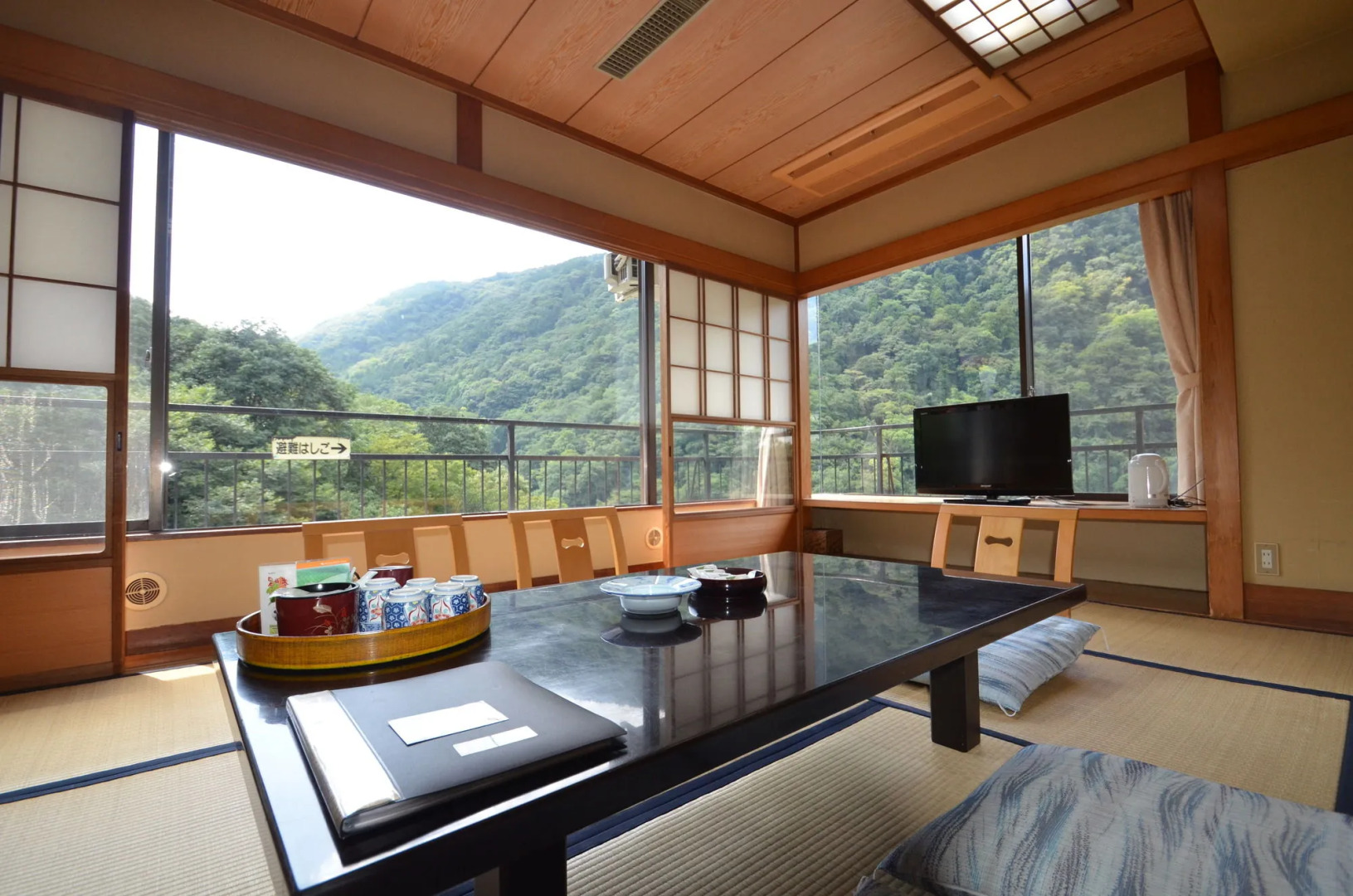 Hakone Yumoto Hotel