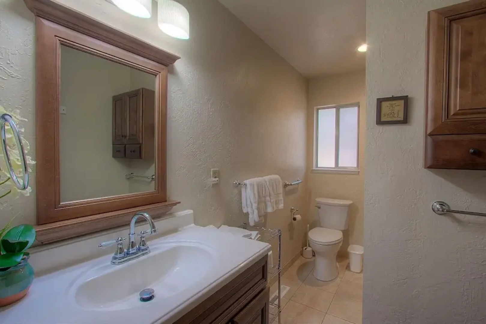 Bowers Mansion 3 Bedroom Home by Redawning